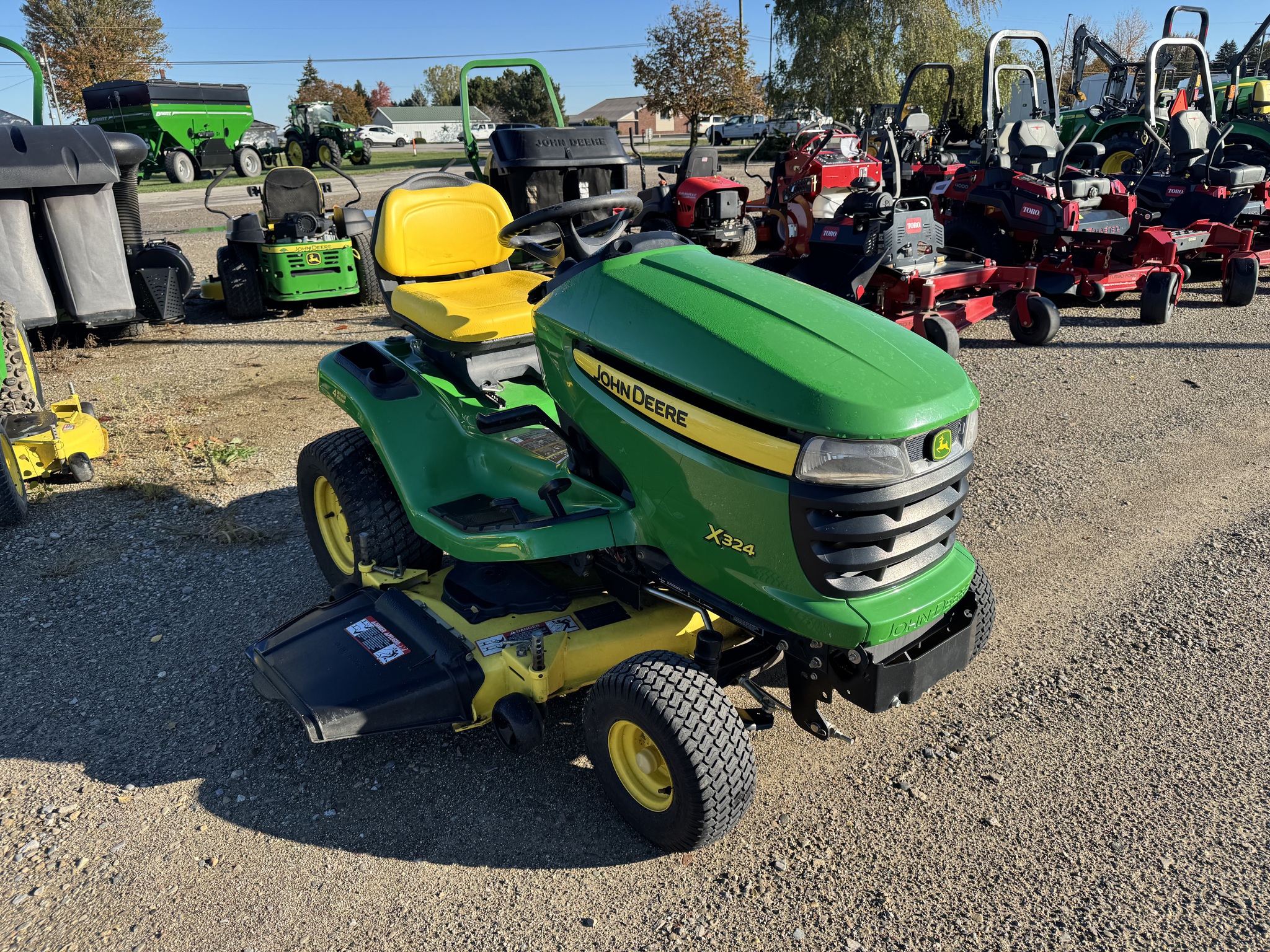 On Lot 2006 John Deere X324 at Tri County Equipment Sandusky, MI