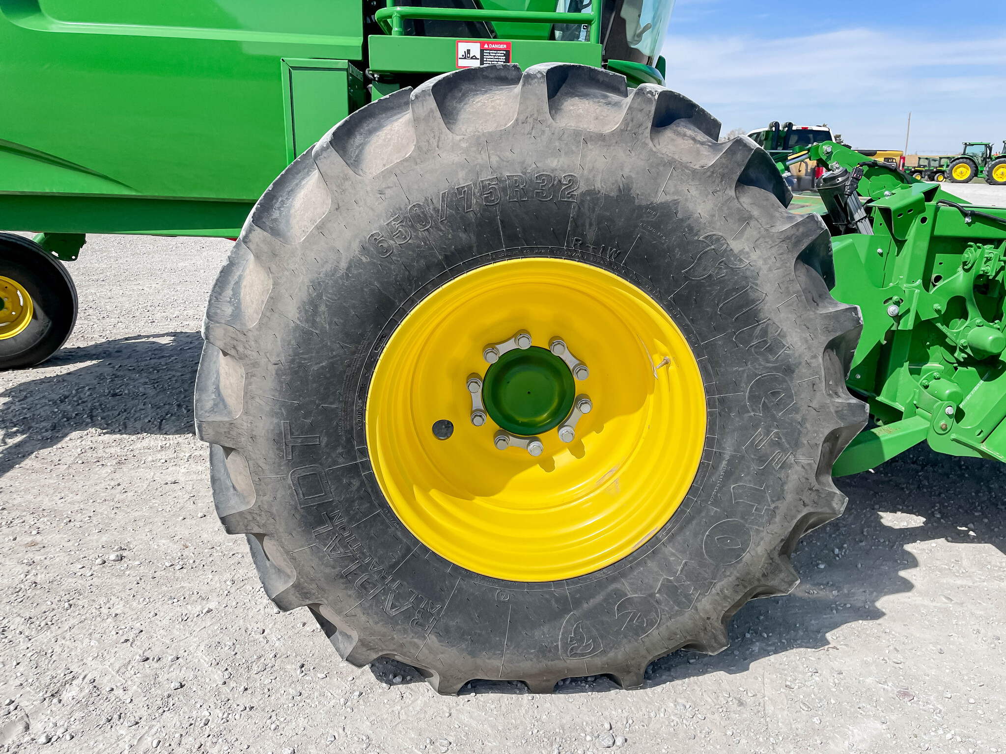  2024 John Deere W235R at LandMark in Fairfield, NE