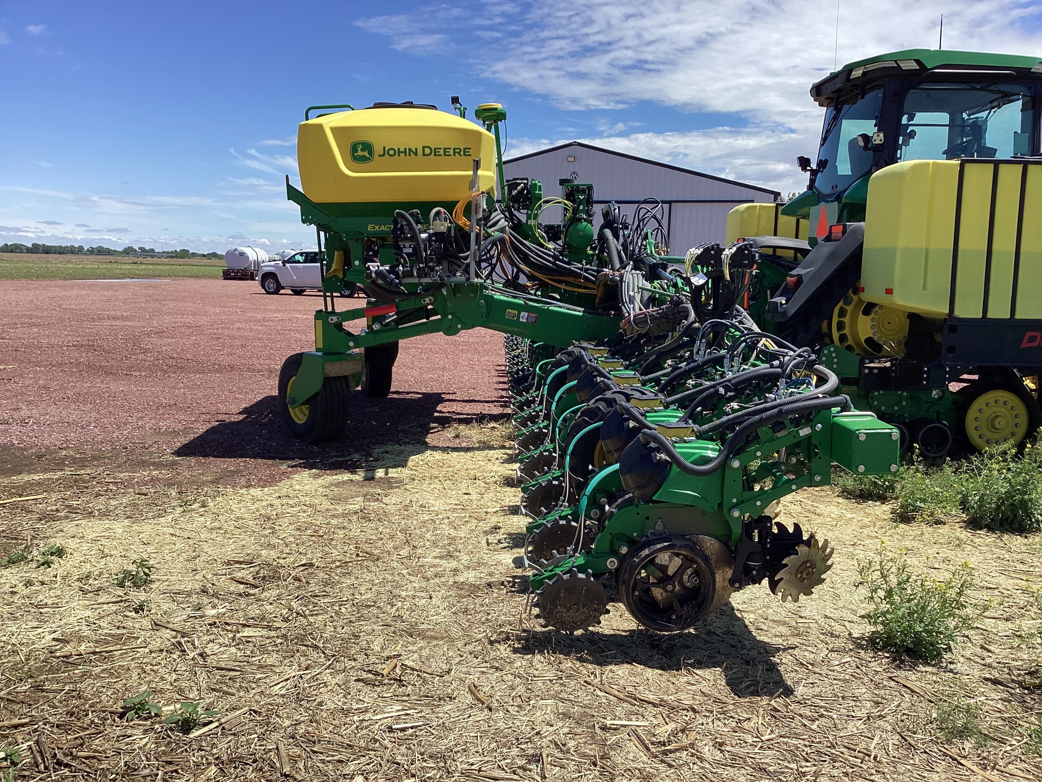  2022 John Deere 1725 CCS at LandMark in Minden, NE