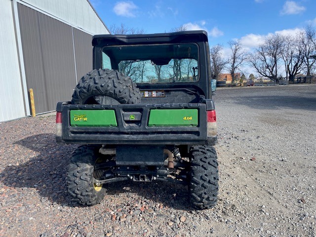  2023 John Deere XUV 835M at LandMark in Beatrice, NE