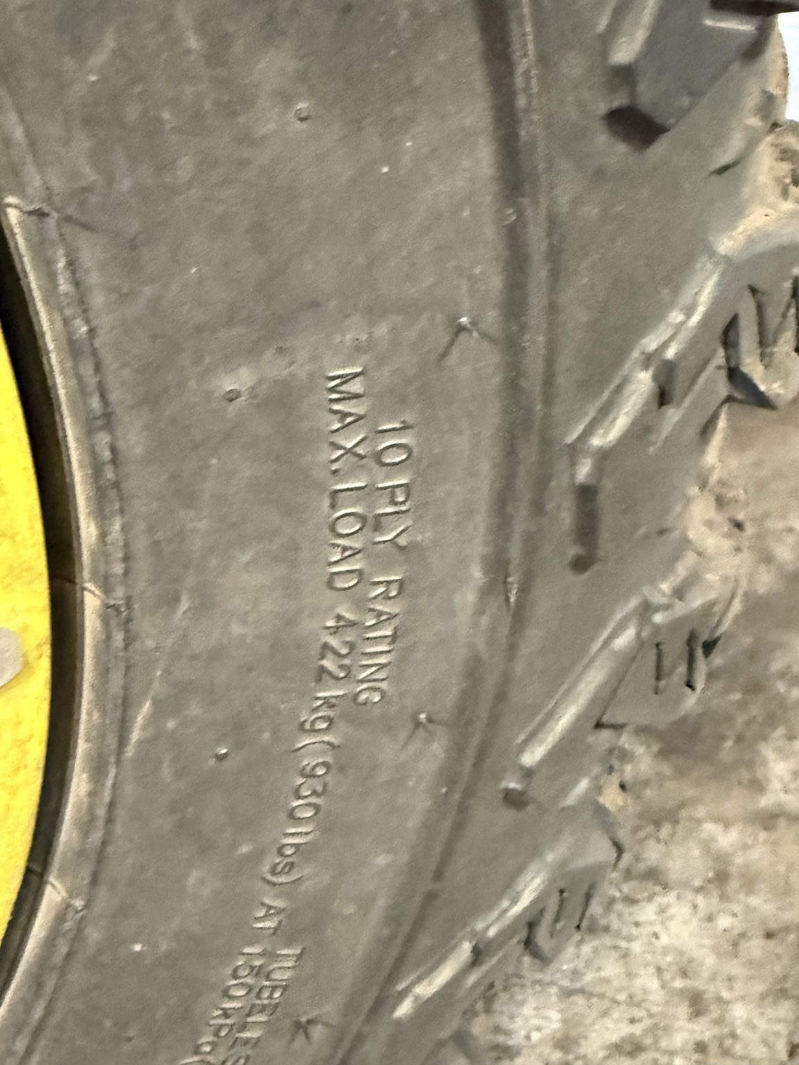  2024 John Deere XUV 835R at LandMark in Arapahoe, NE