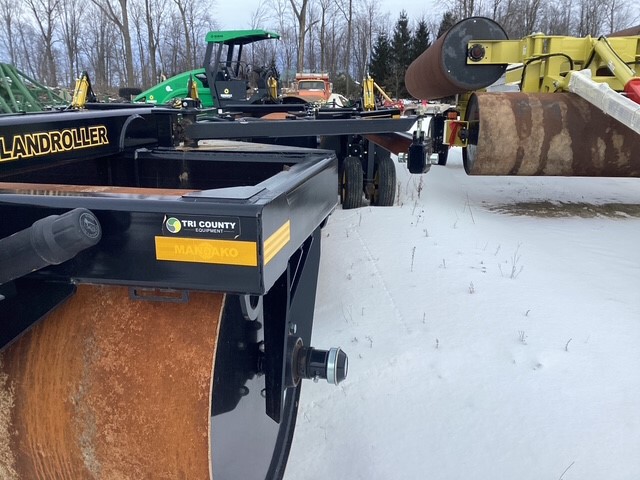 On Lot 2023 Mandako LR562201 at Tri County Equipment Bad Axe, MI