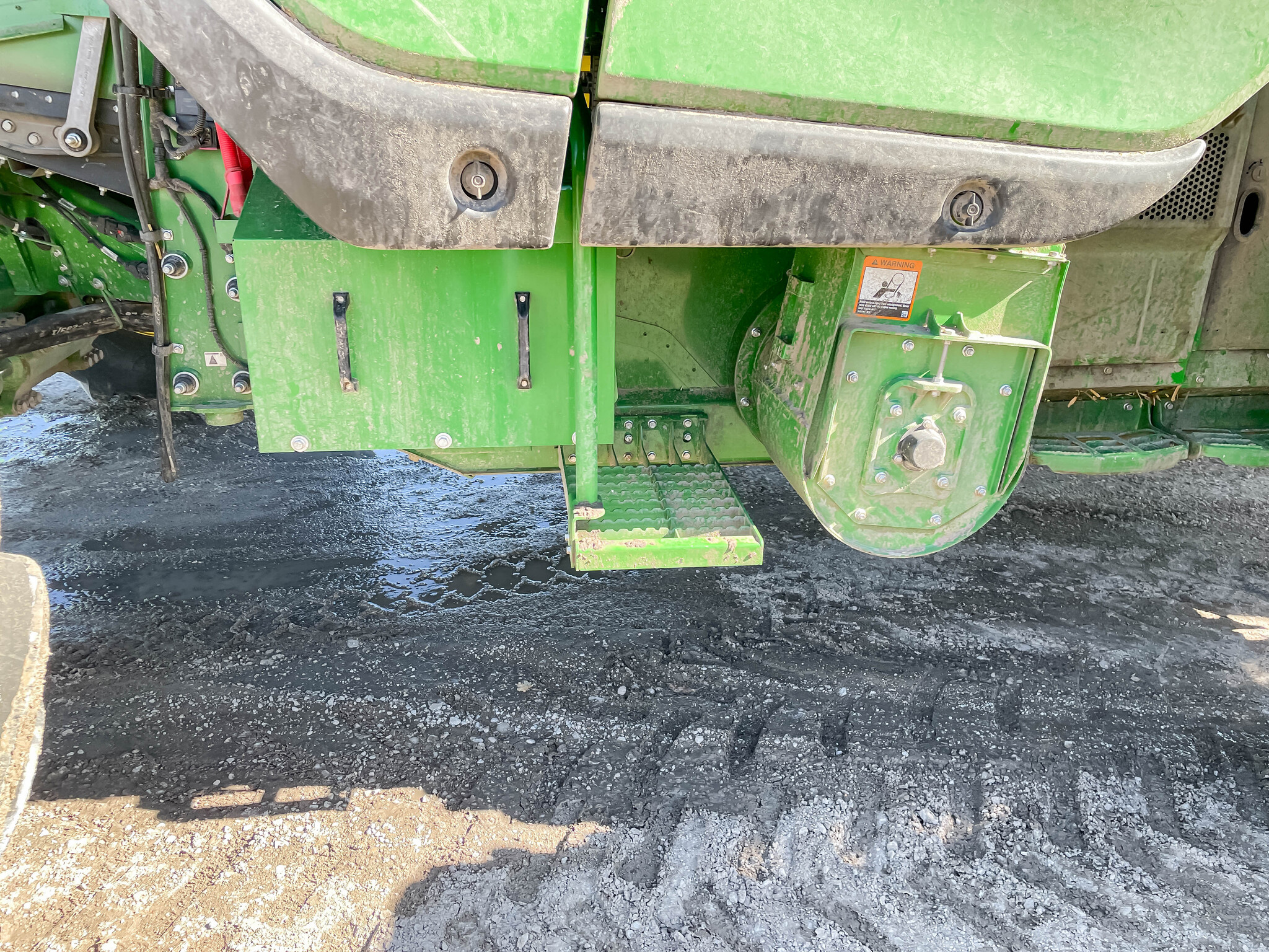  2024 John Deere X9 1000 at LandMark in Kearney, NE