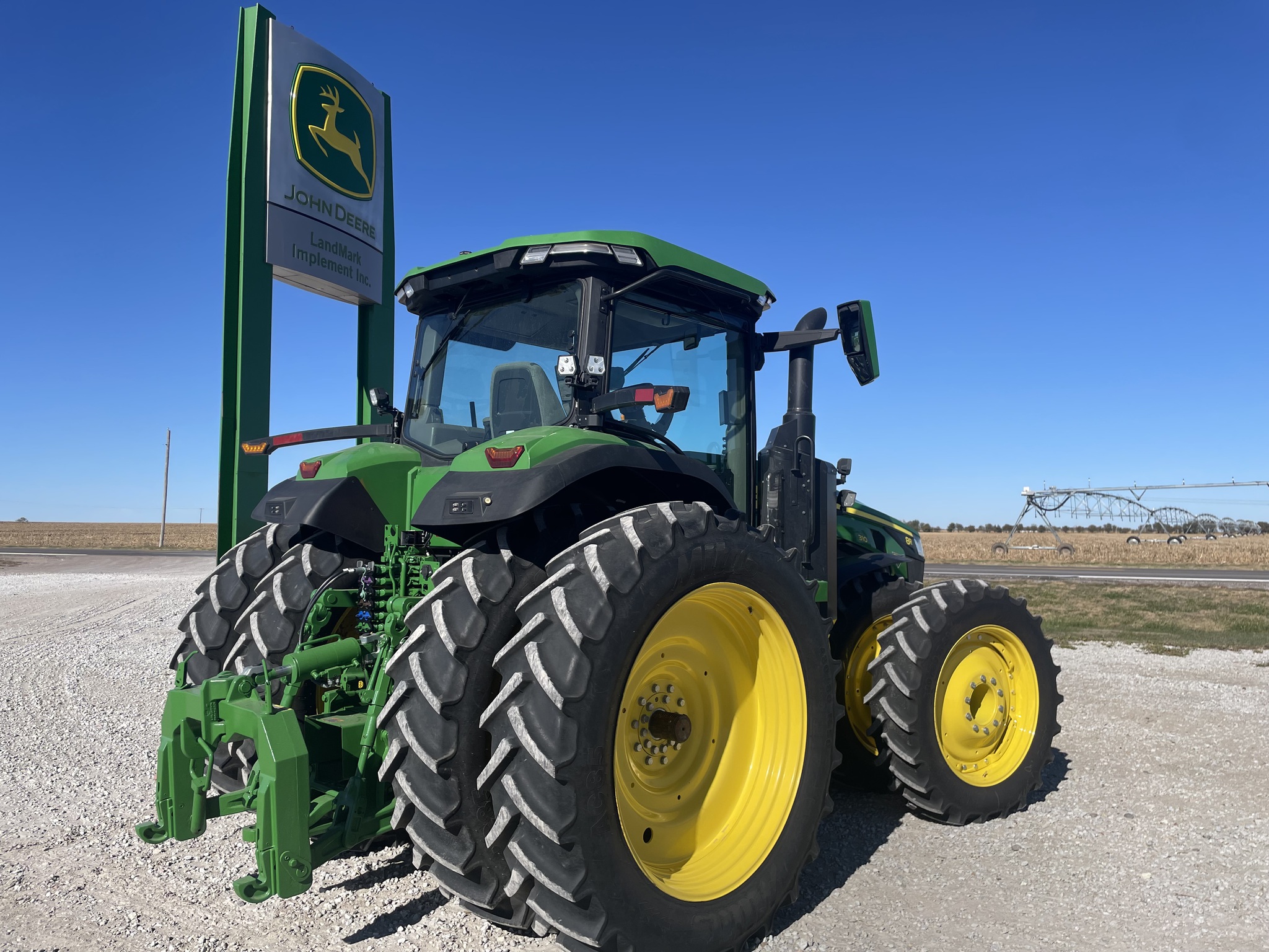  2024 John Deere 8R 310 at LandMark in Fairfield, NE