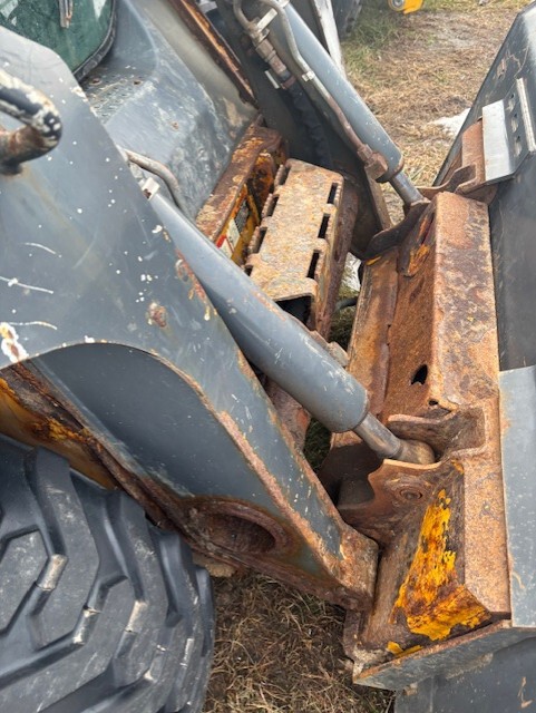 On Lot 2010 John Deere 318D at Tri County Equipment Bad Axe, MI
