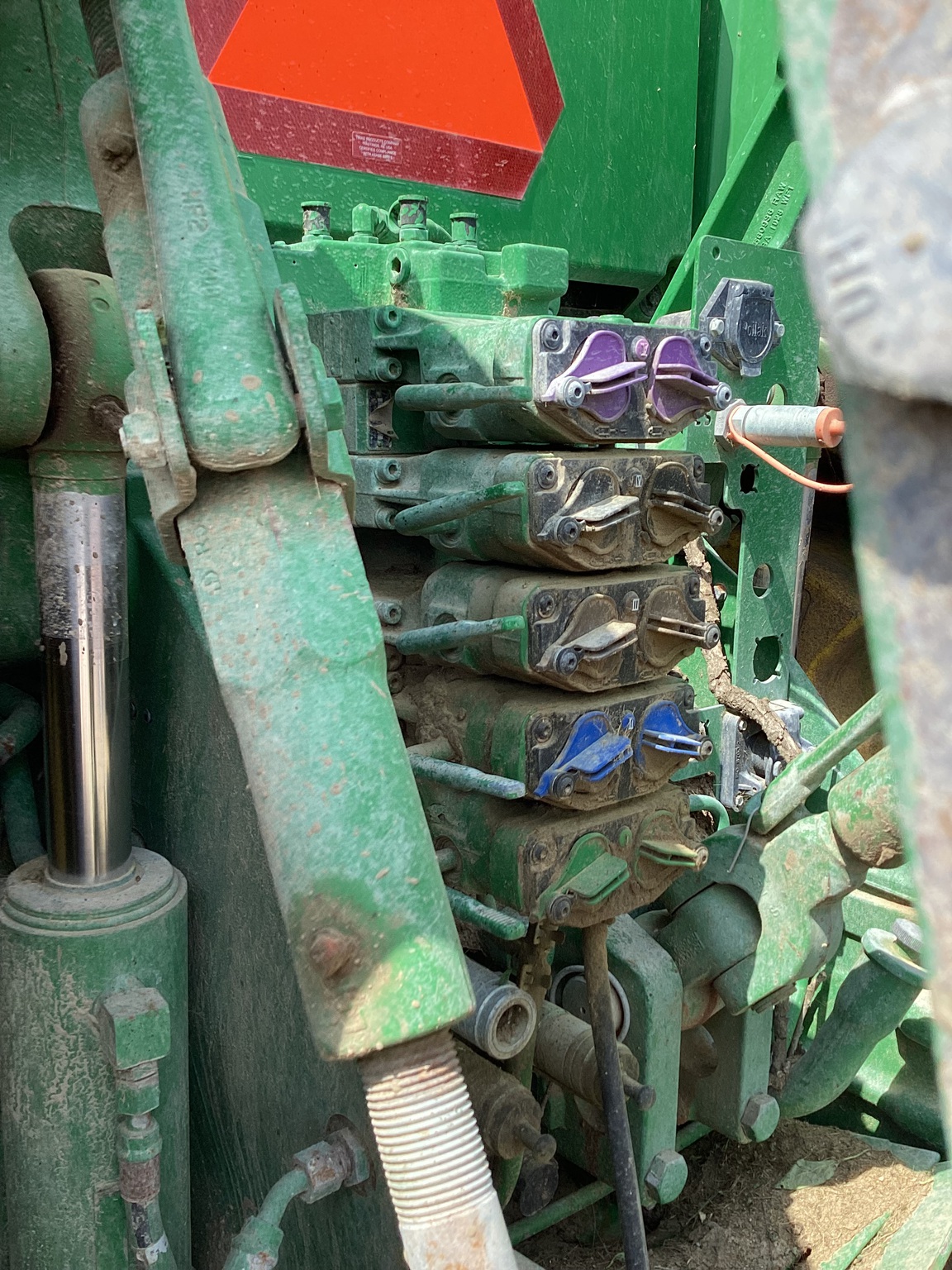  2022 John Deere 8R 250 at LandMark in Minden, NE