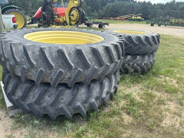 On Lot 2009 John Deere 8330 at Tri County Equipment Bad Axe, MI