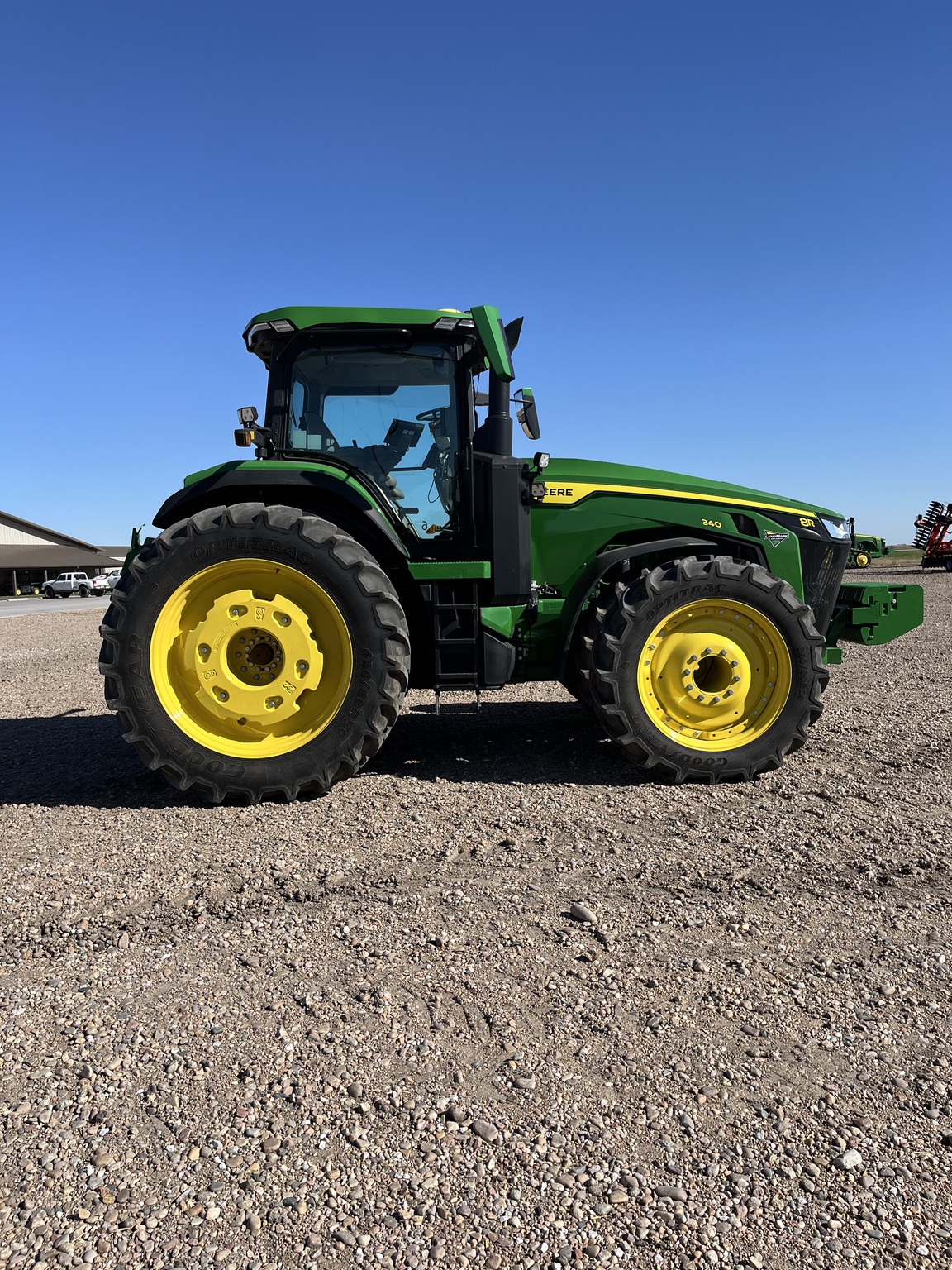  2024 John Deere 8R 340 at LandMark in Minden, NE