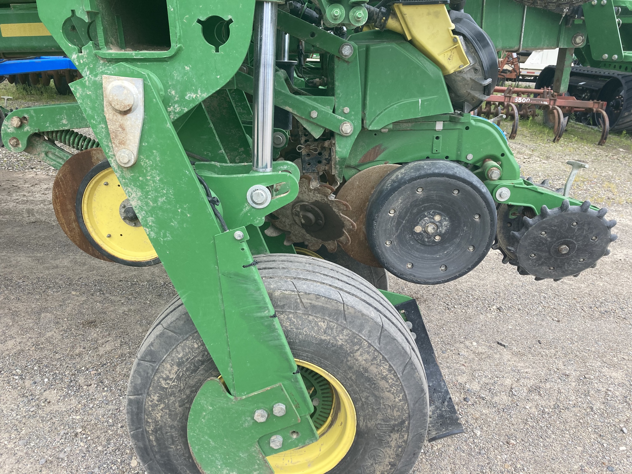 On Lot 2015 John Deere 1775NT at Tri County Equipment Sandusky, MI