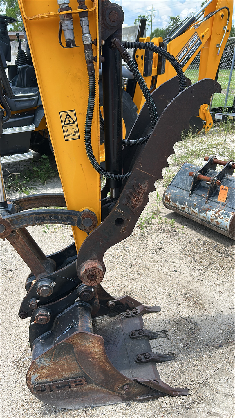 Used  JCB 55Z-1 at Briggs Equipment in 