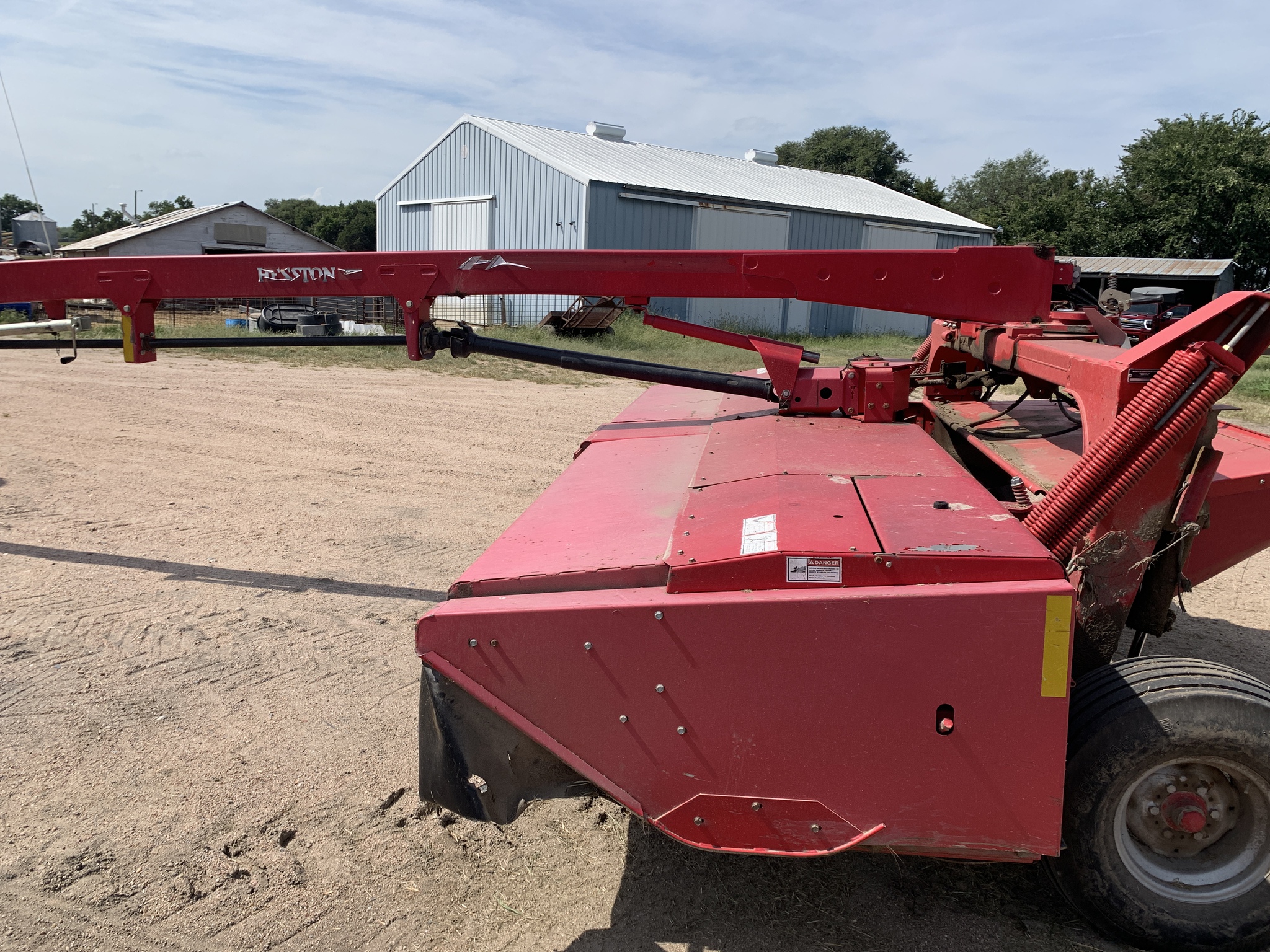  2014 MASSEY FERGUSON 1375 at LandMark in Holdrege, NE