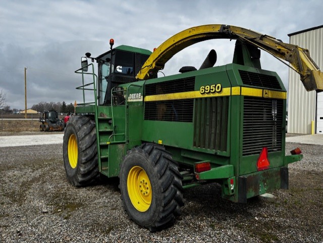 On Lot 2000 John Deere 6950 at Tri County Equipment Sandusky, MI