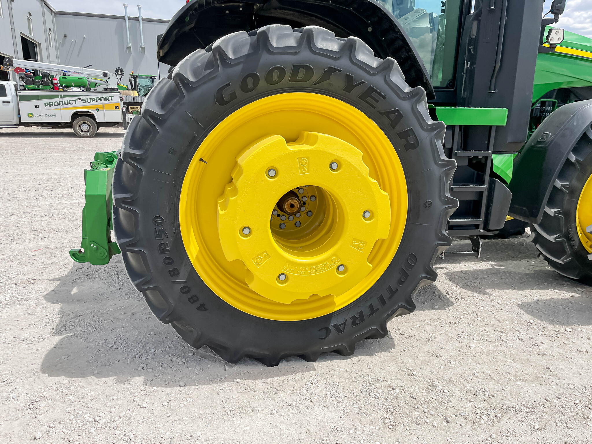  2024 John Deere 8R 370 at LandMark in Beatrice, NE