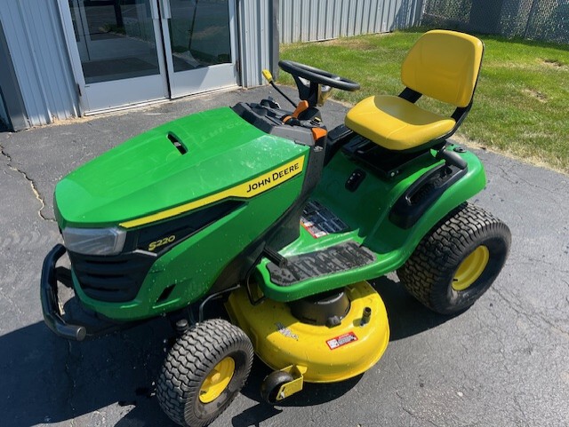 On Lot 2022 John Deere S220 at Tri County Equipment Saginaw, MI