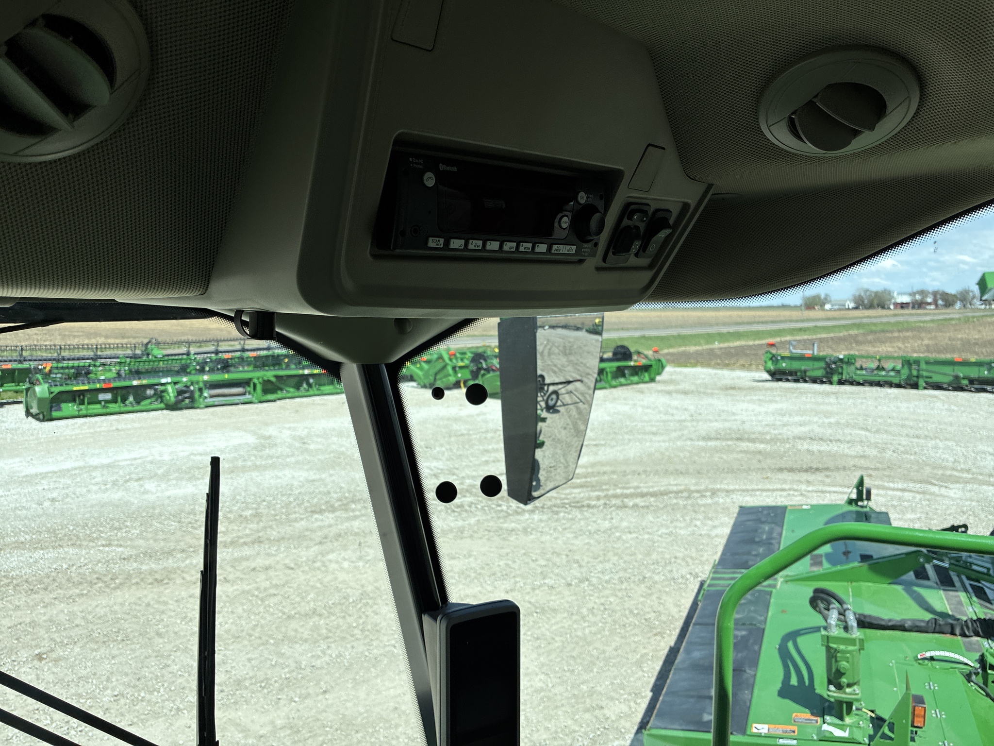  2024 John Deere W235R at LandMark in Fairfield, NE