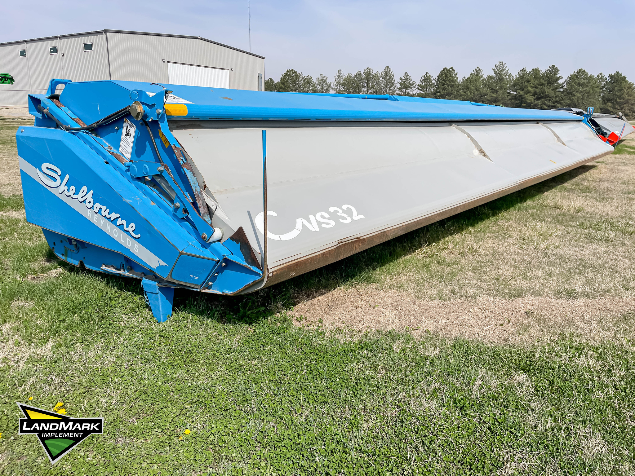  2013 Shelbourne CVS 32 at LandMark in Phillipsburg, KS