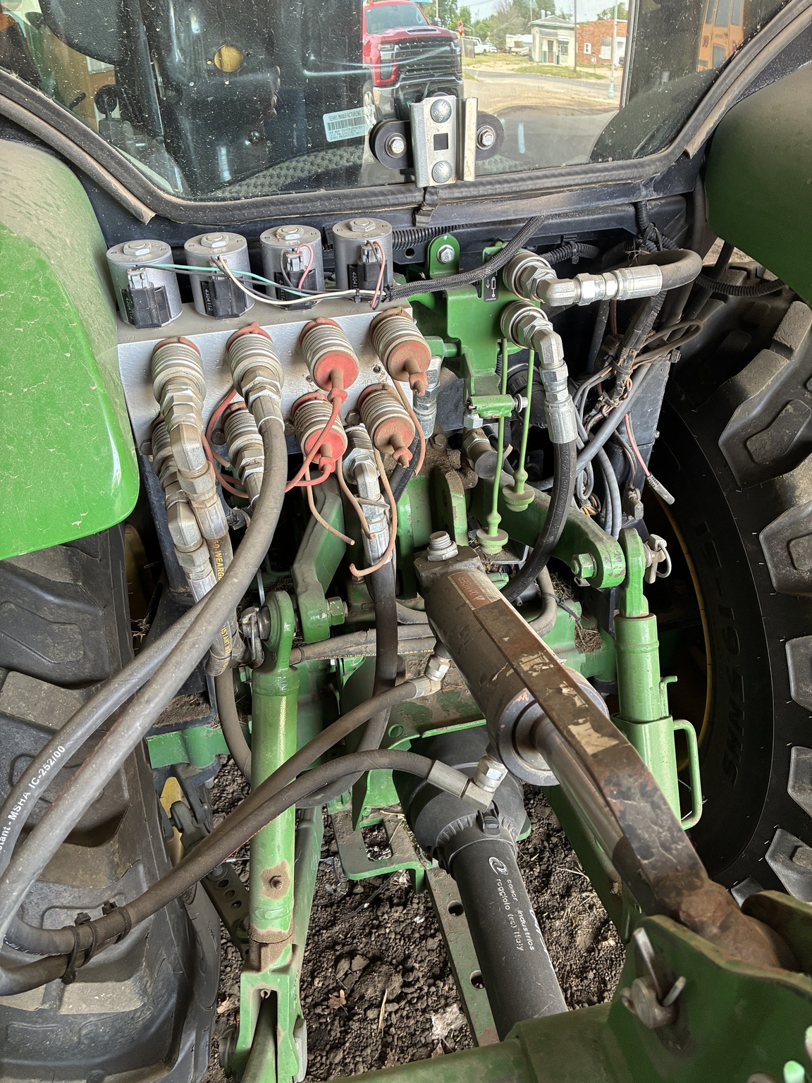  2019 John Deere 3046R at LandMark in Hastings, NE