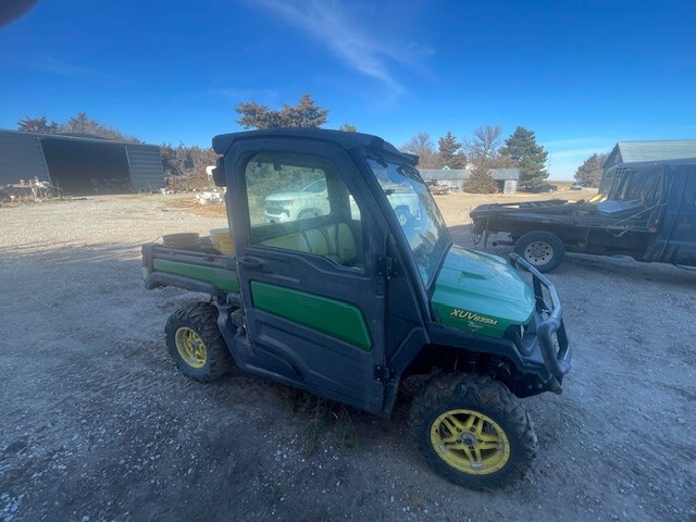  2020 John Deere XUV 835M at LandMark in Phillipsburg, KS