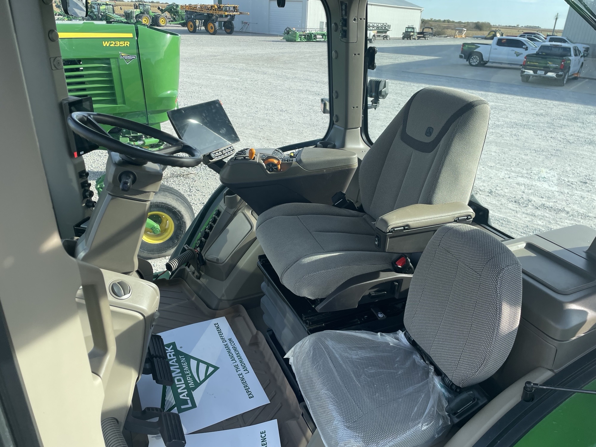  2024 John Deere 8R 310 at LandMark in Fairfield, NE