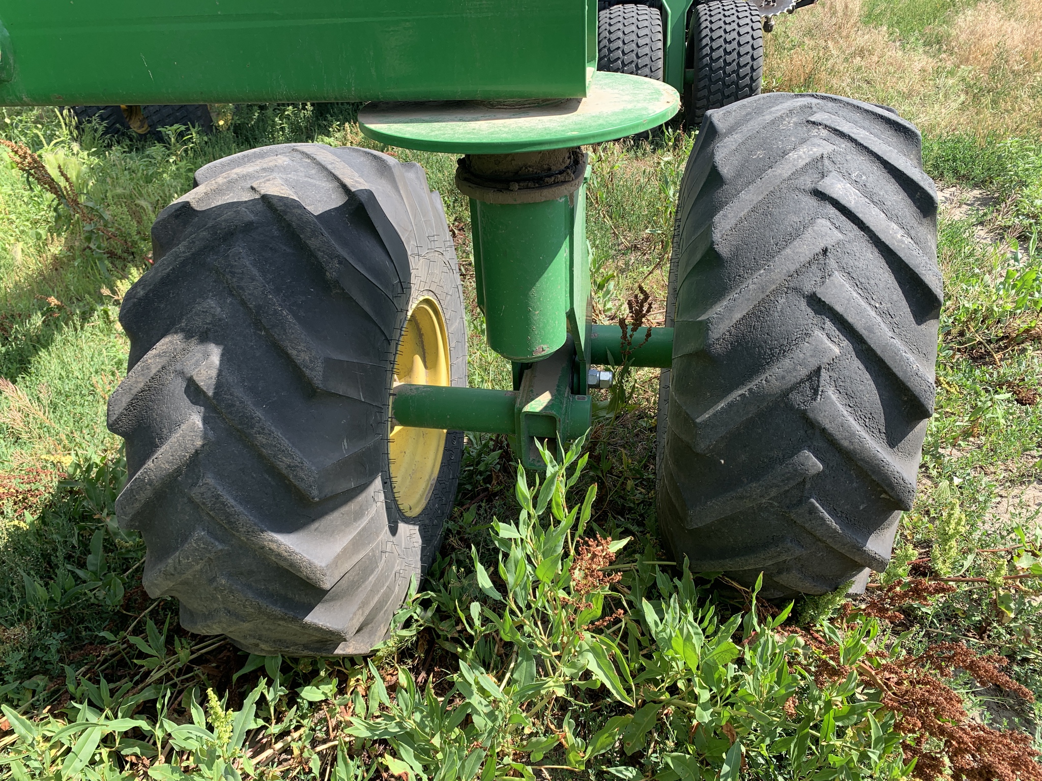  2013 John Deere 1890 at LandMark in Hebron, NE