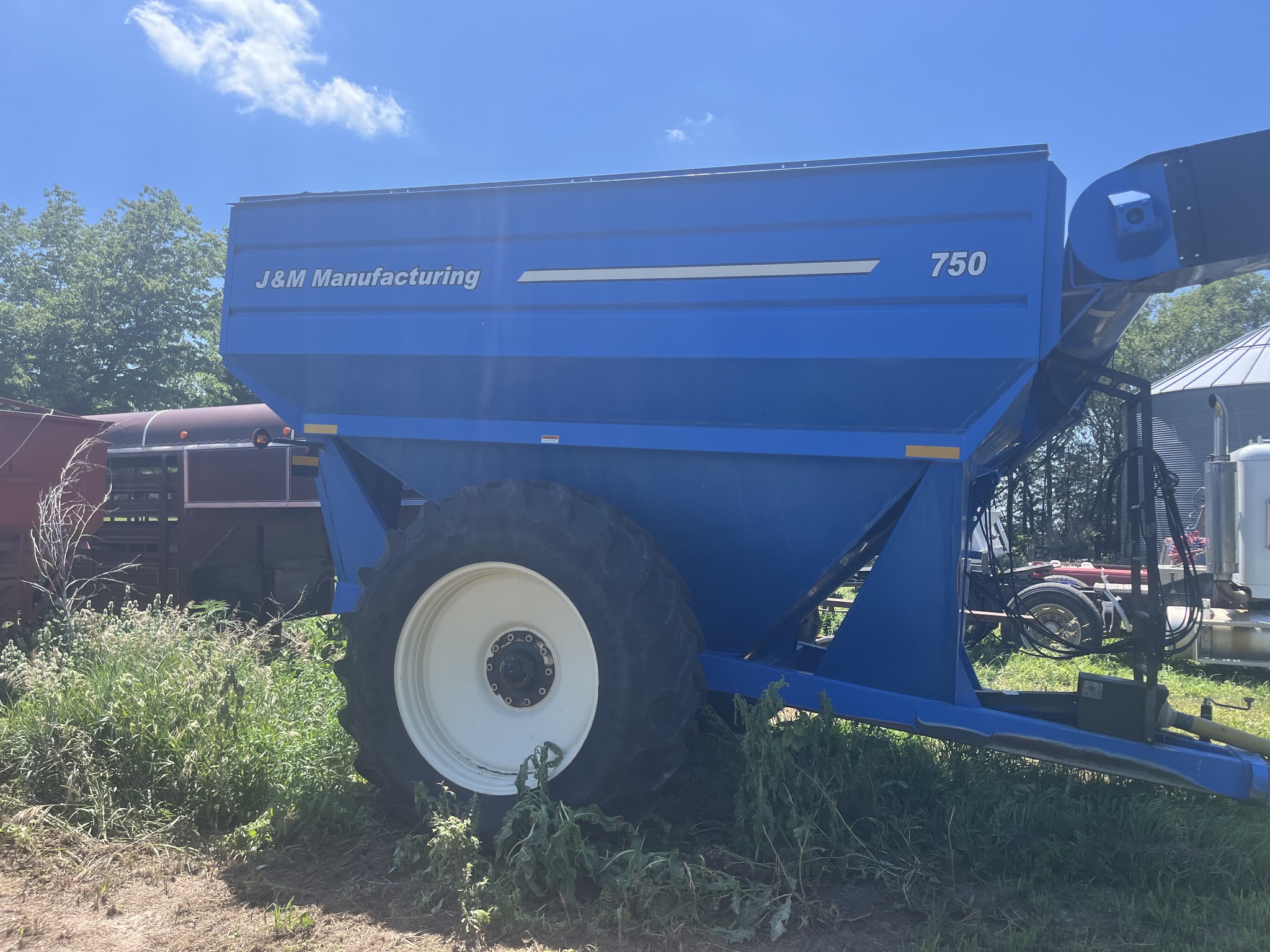  2009 J&m 750-18 at LandMark in Lexington, NE