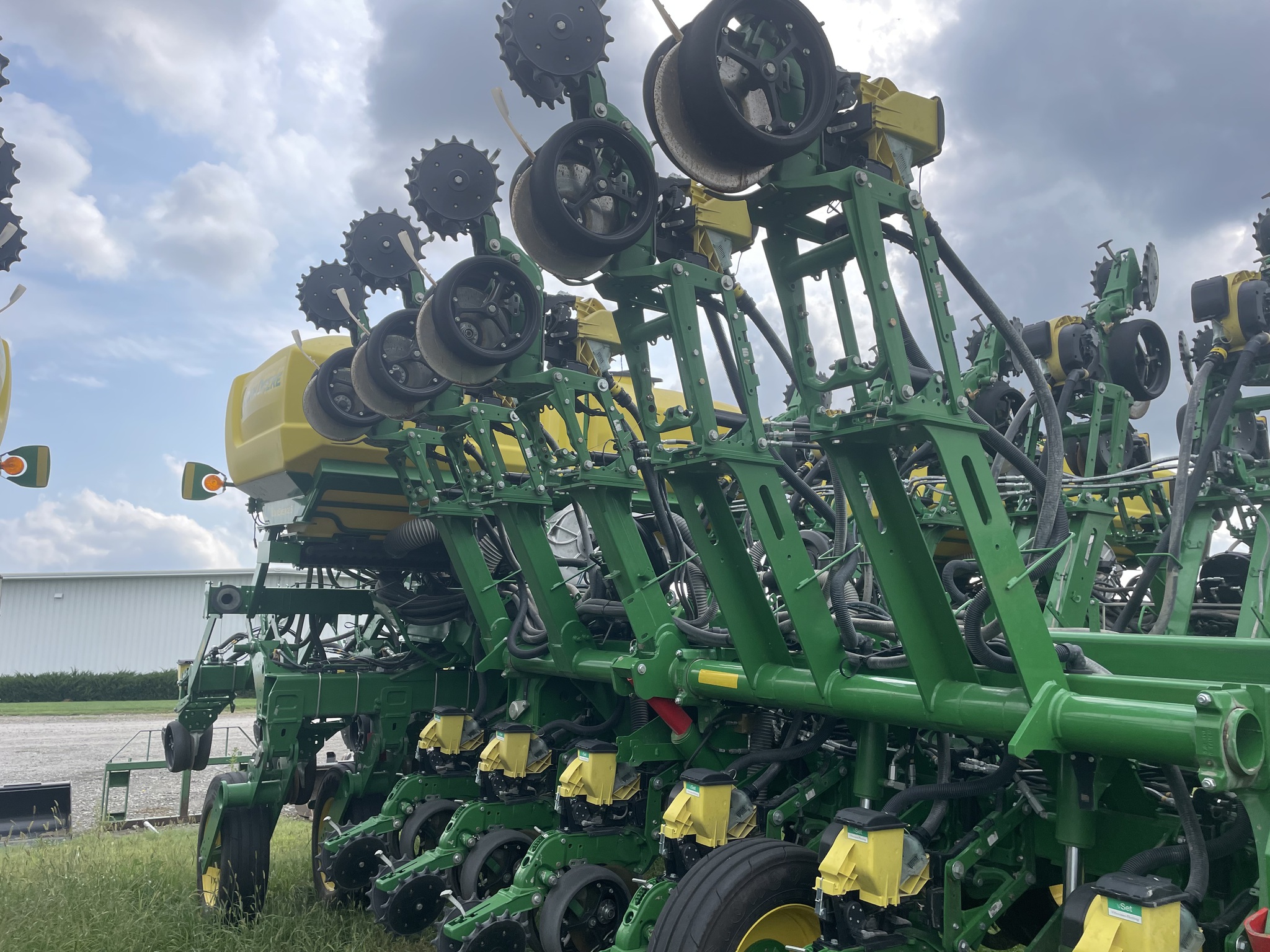  2023 John Deere 1795 at LandMark in Minden, NE