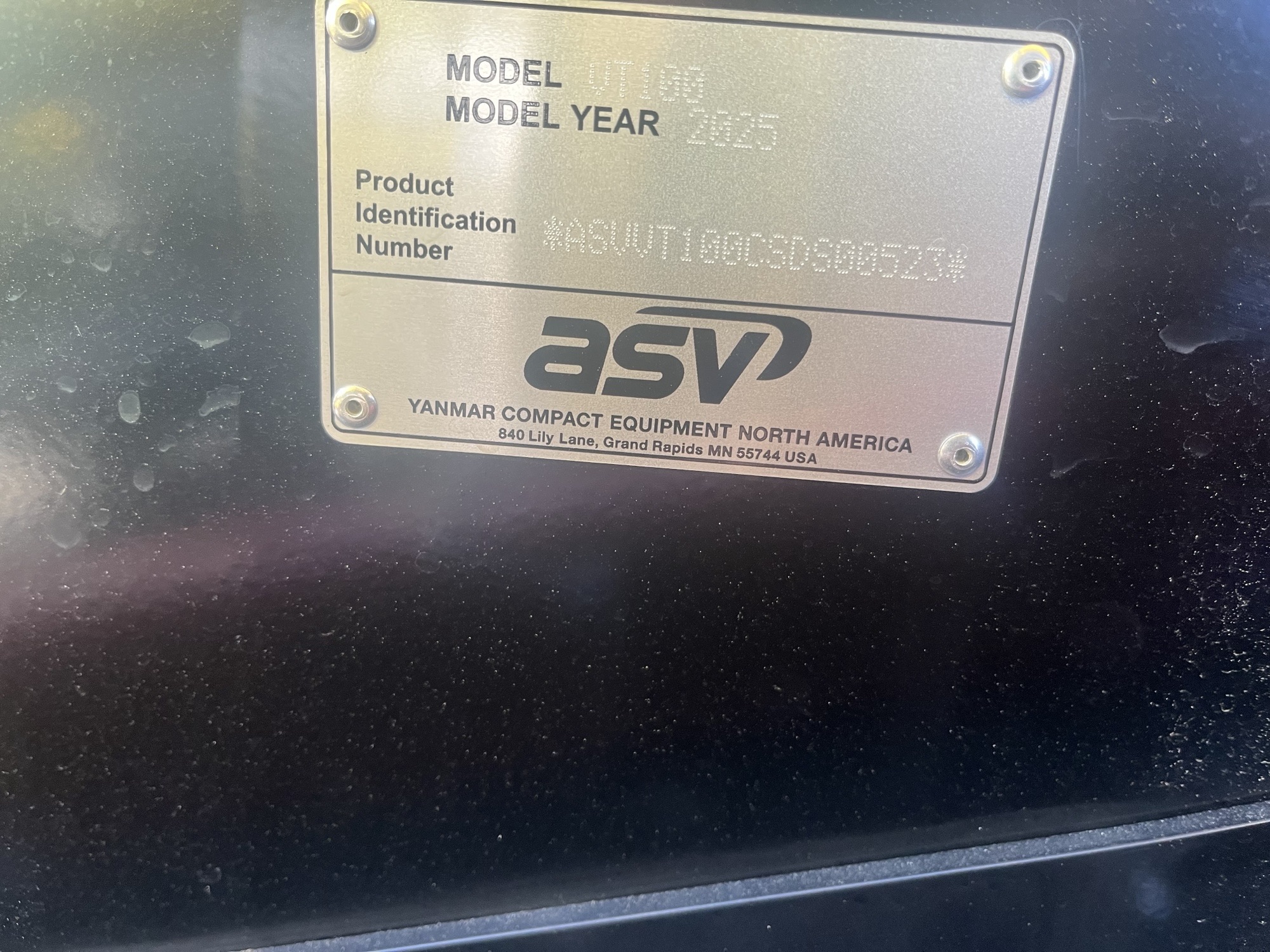 New 2025 ASV VT-100 at Briggs Equipment in Jacksonville, FL (JCB)