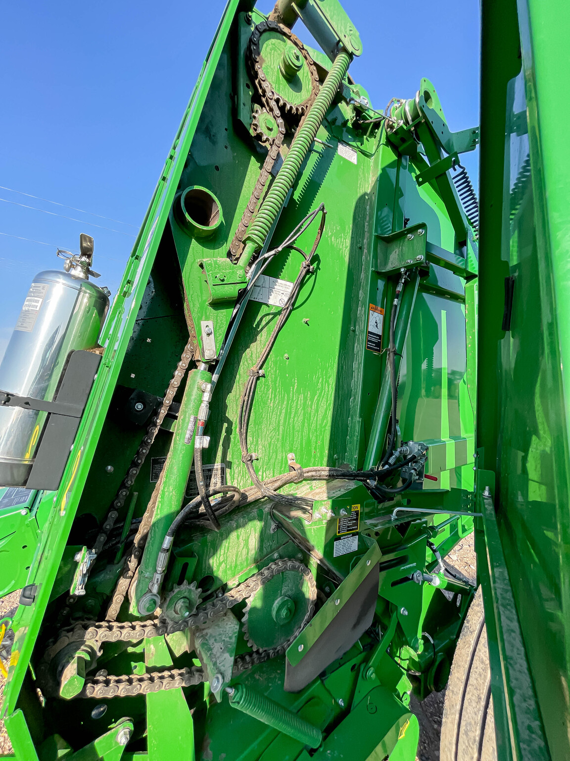  2023 John Deere 560R at LandMark in Arapahoe, NE