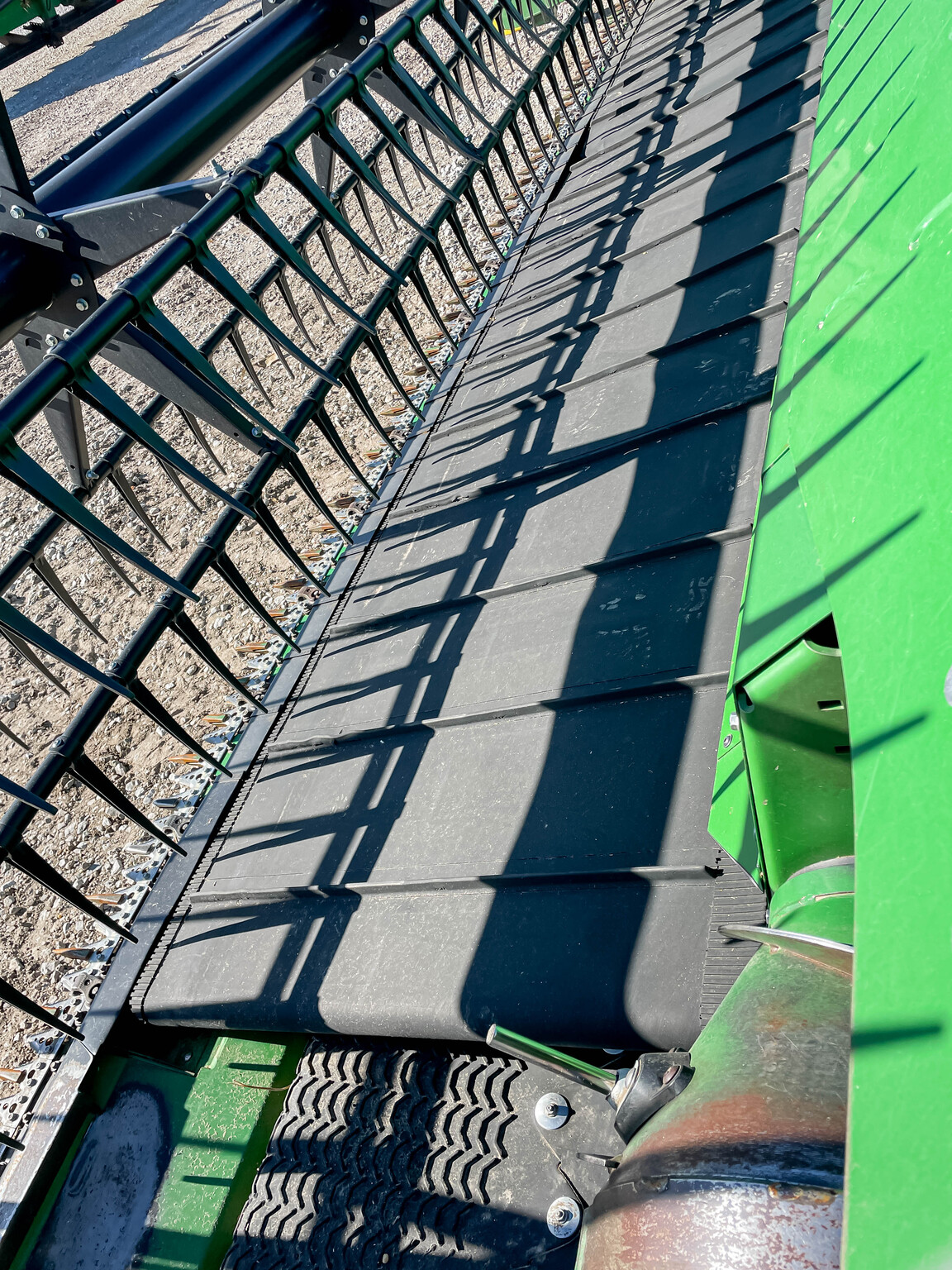  2022 John Deere RD40F at LandMark in Gothenburg, NE