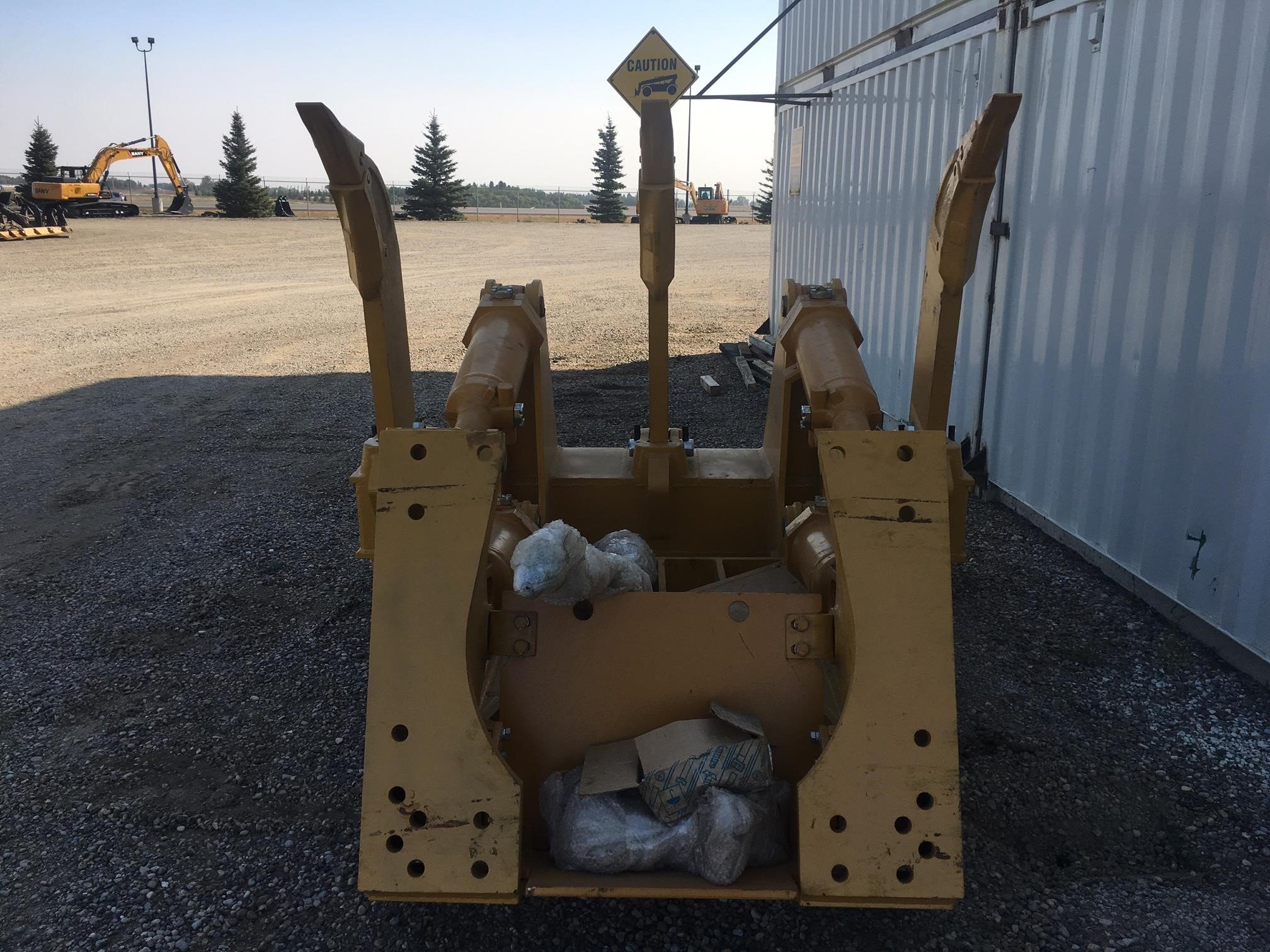 Cat D8t Ripper Used M/S RIPPER FITS D8R AND D8T For Sale | Headwater Equipment