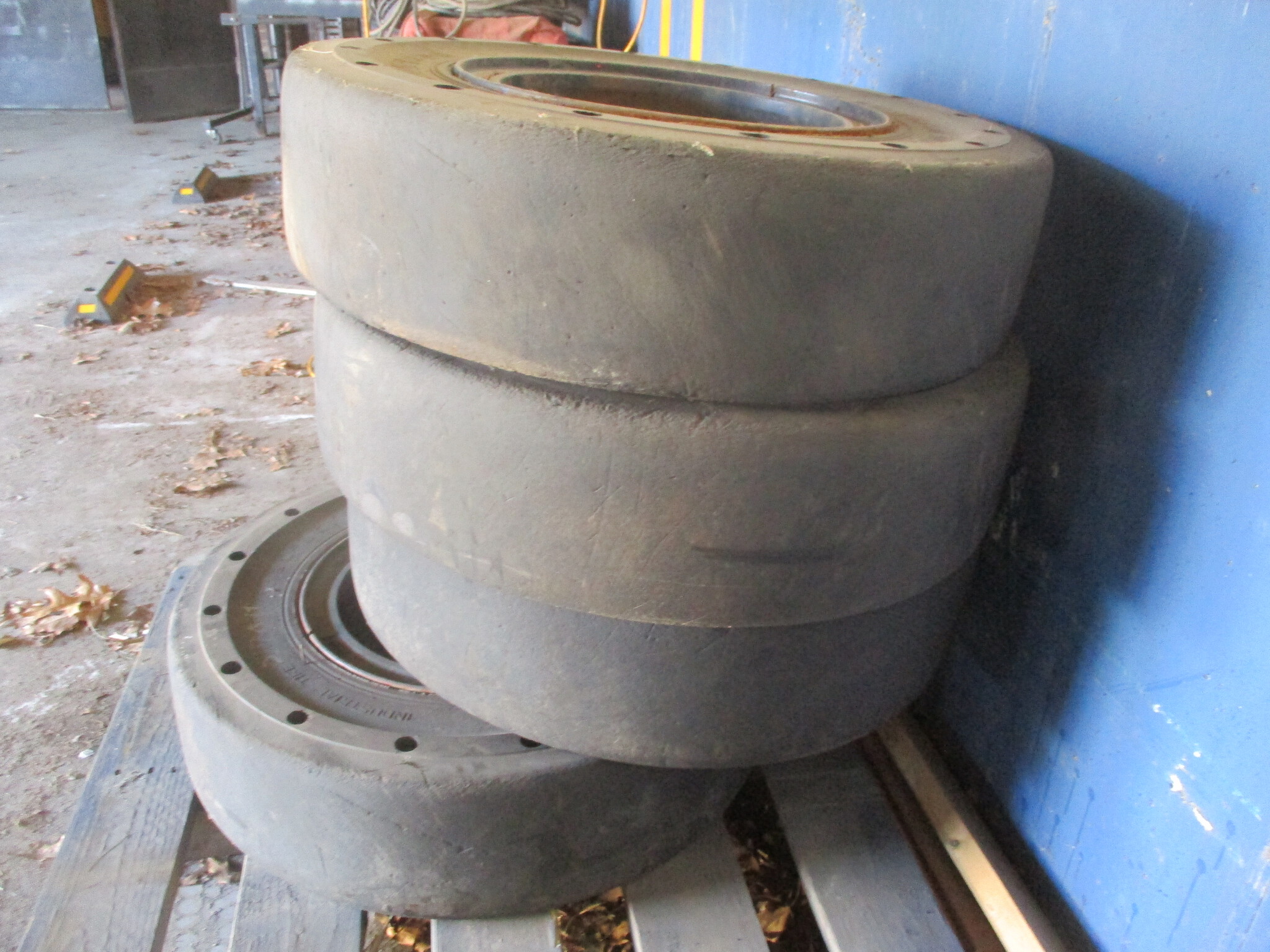 TIRES