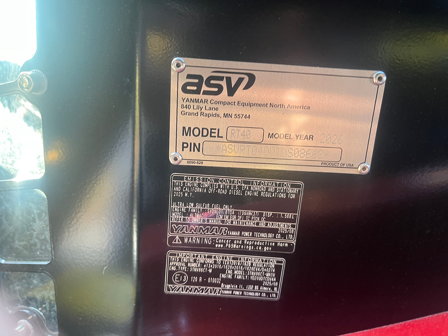 New 2025 ASV RT-40 at Briggs Equipment in Jacksonville, FL (JCB)