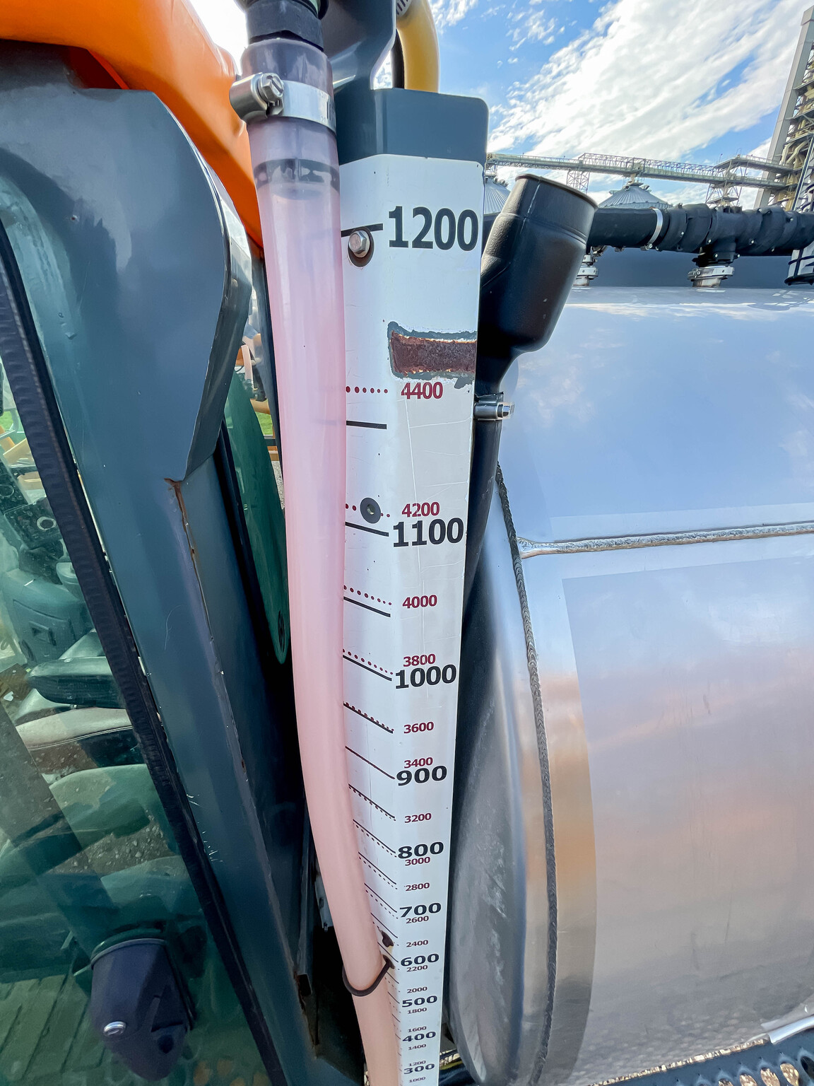  2014 Hagie STS12i at LandMark in Holdrege, NE