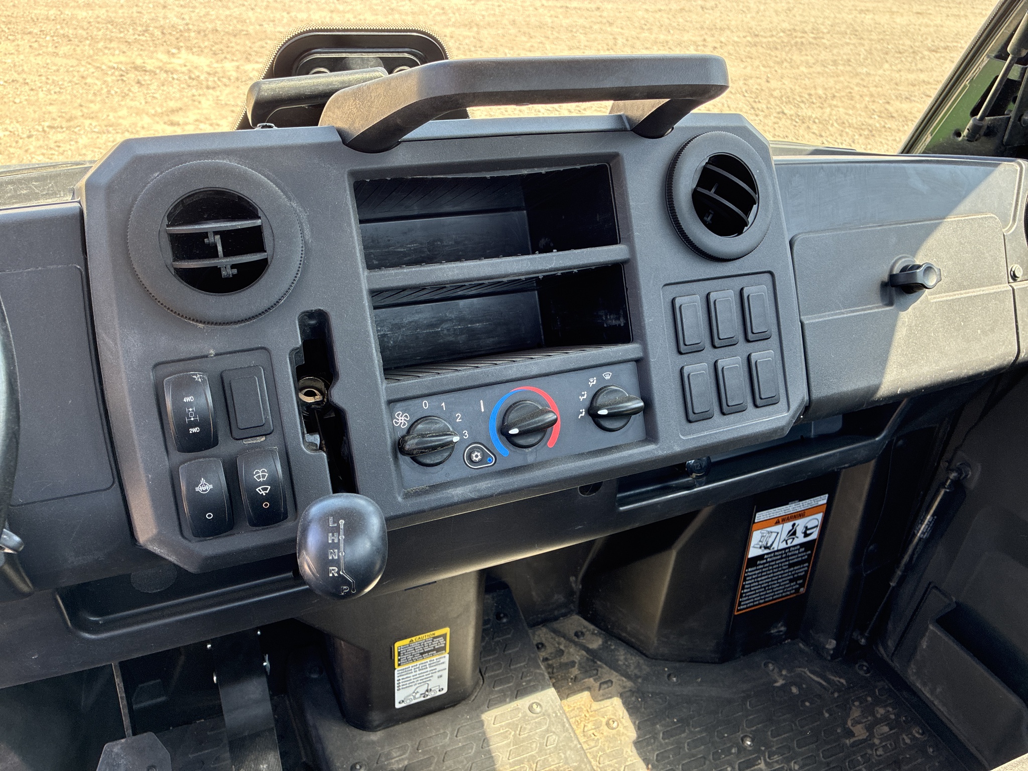  2023 John Deere XUV 835M at LandMark in Hastings, NE