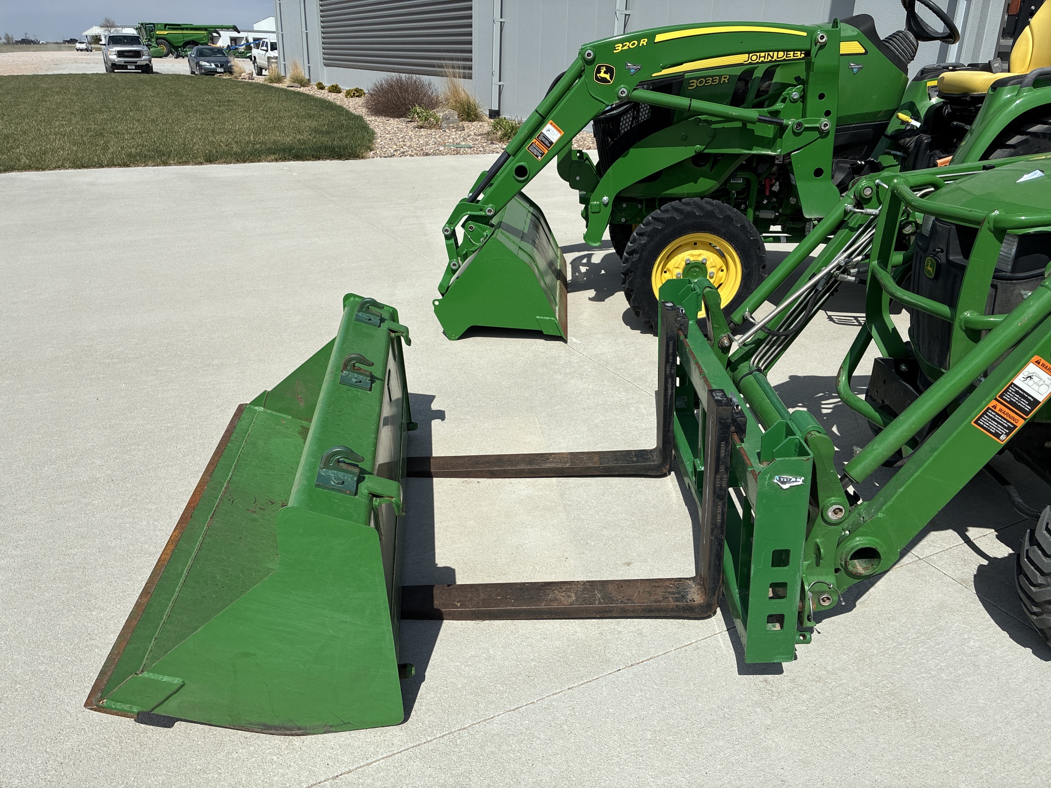  2015 John Deere 1025R at LandMark in Hebron, NE