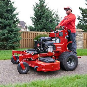On Lot 2022 Toro 72509 at Tri County Equipment Lapeer, MI