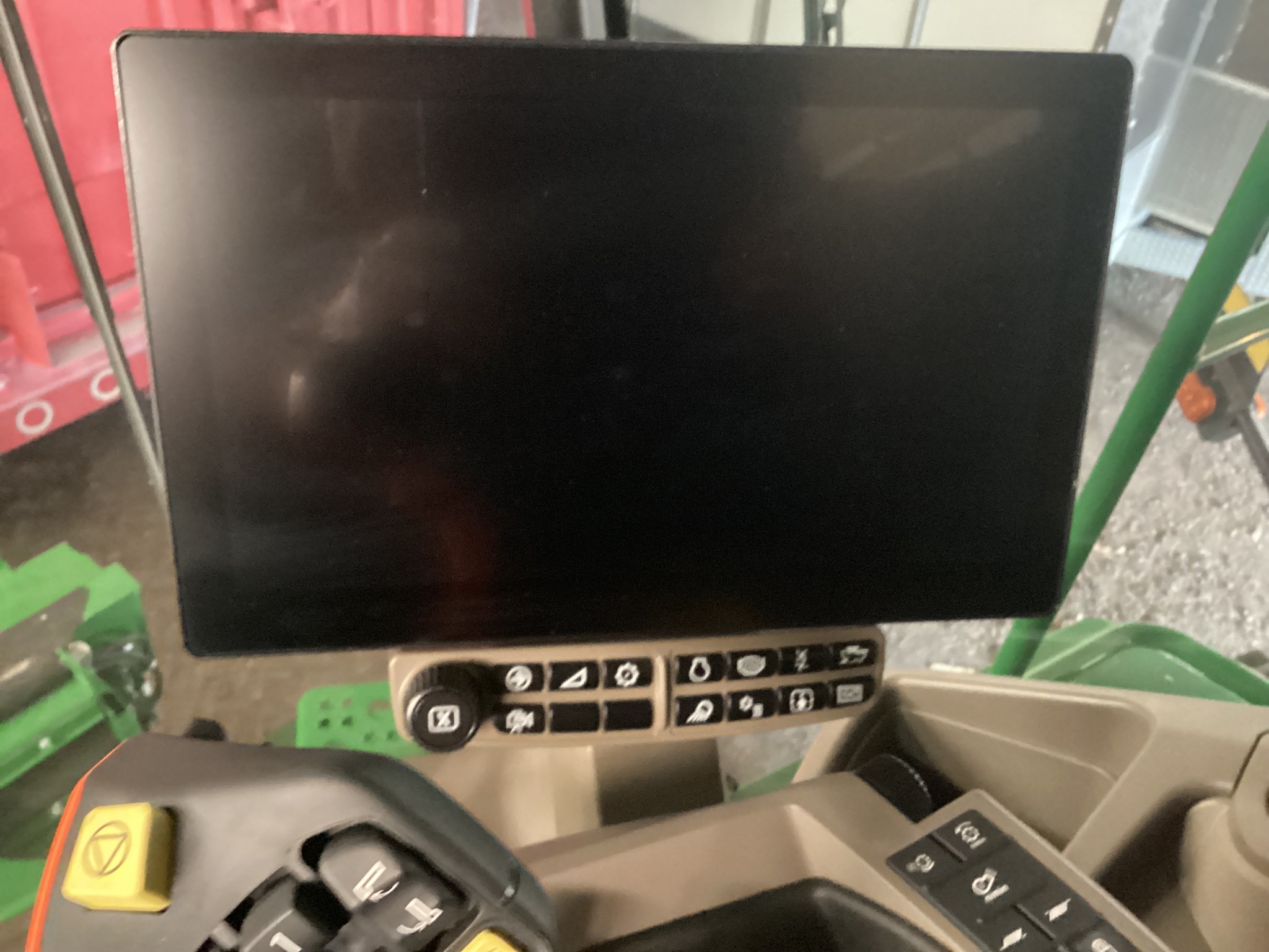  2025 John Deere S7 700 at LandMark in Minden, NE