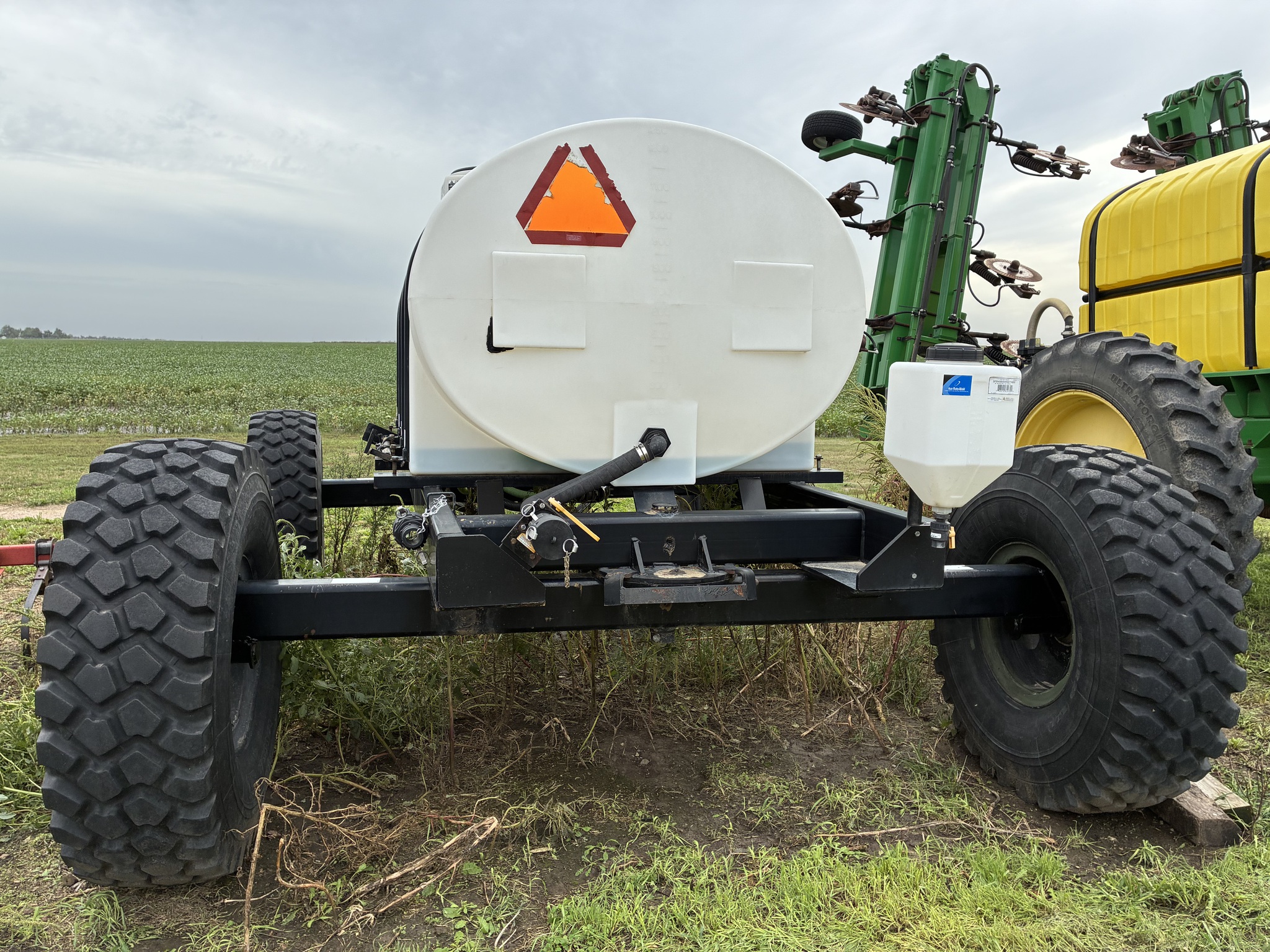  2010 Wylie 2000 at LandMark in Hastings, NE