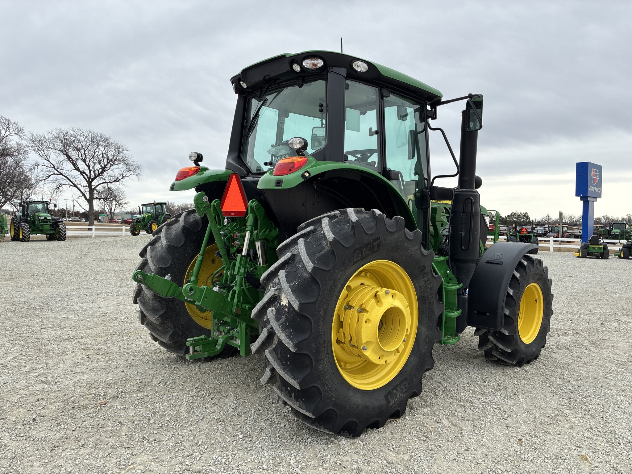   John Deere 6130M at LandMark in Smith Center, KS