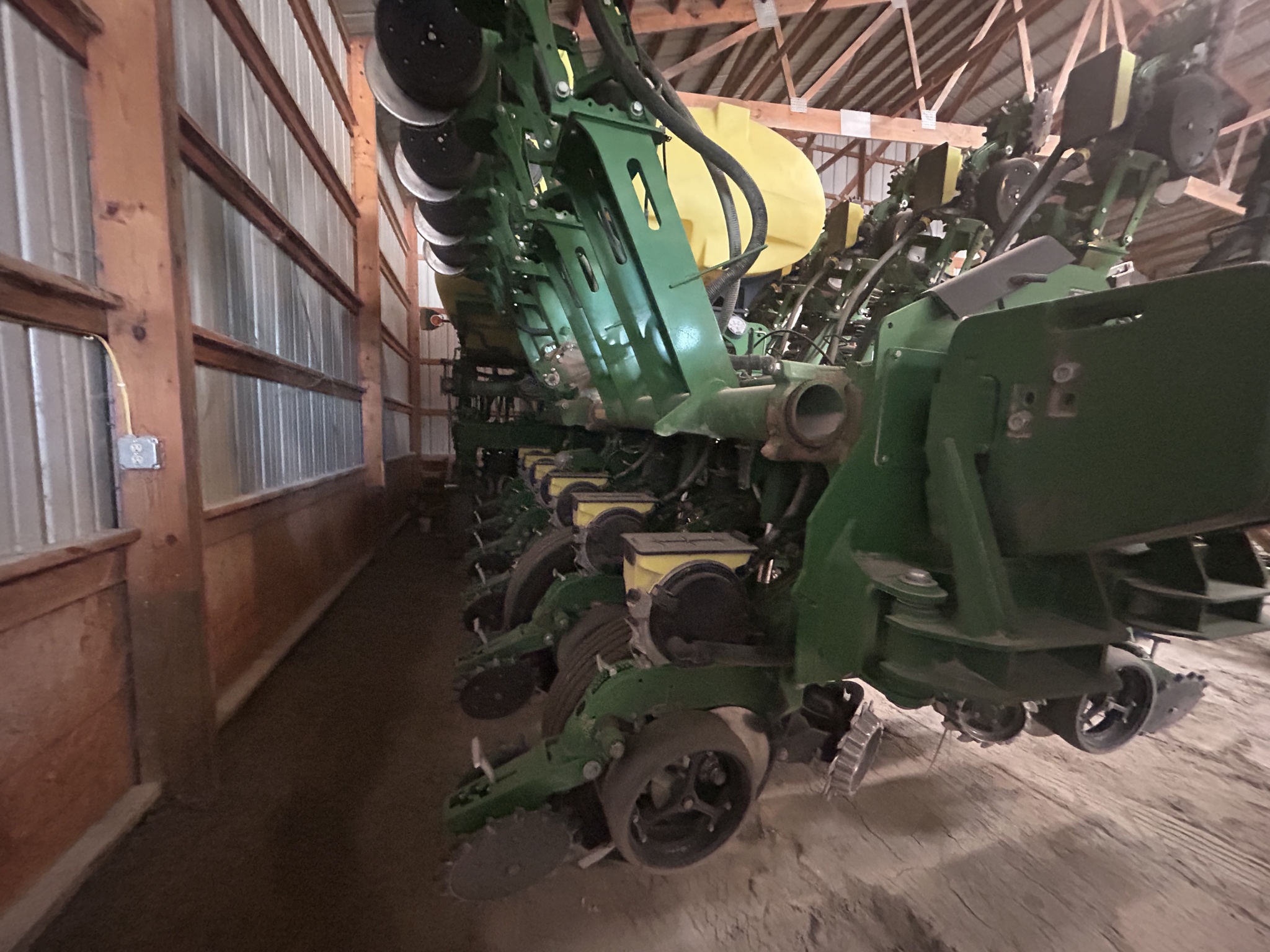  2018 John Deere 1795 at LandMark in Marysville, KS