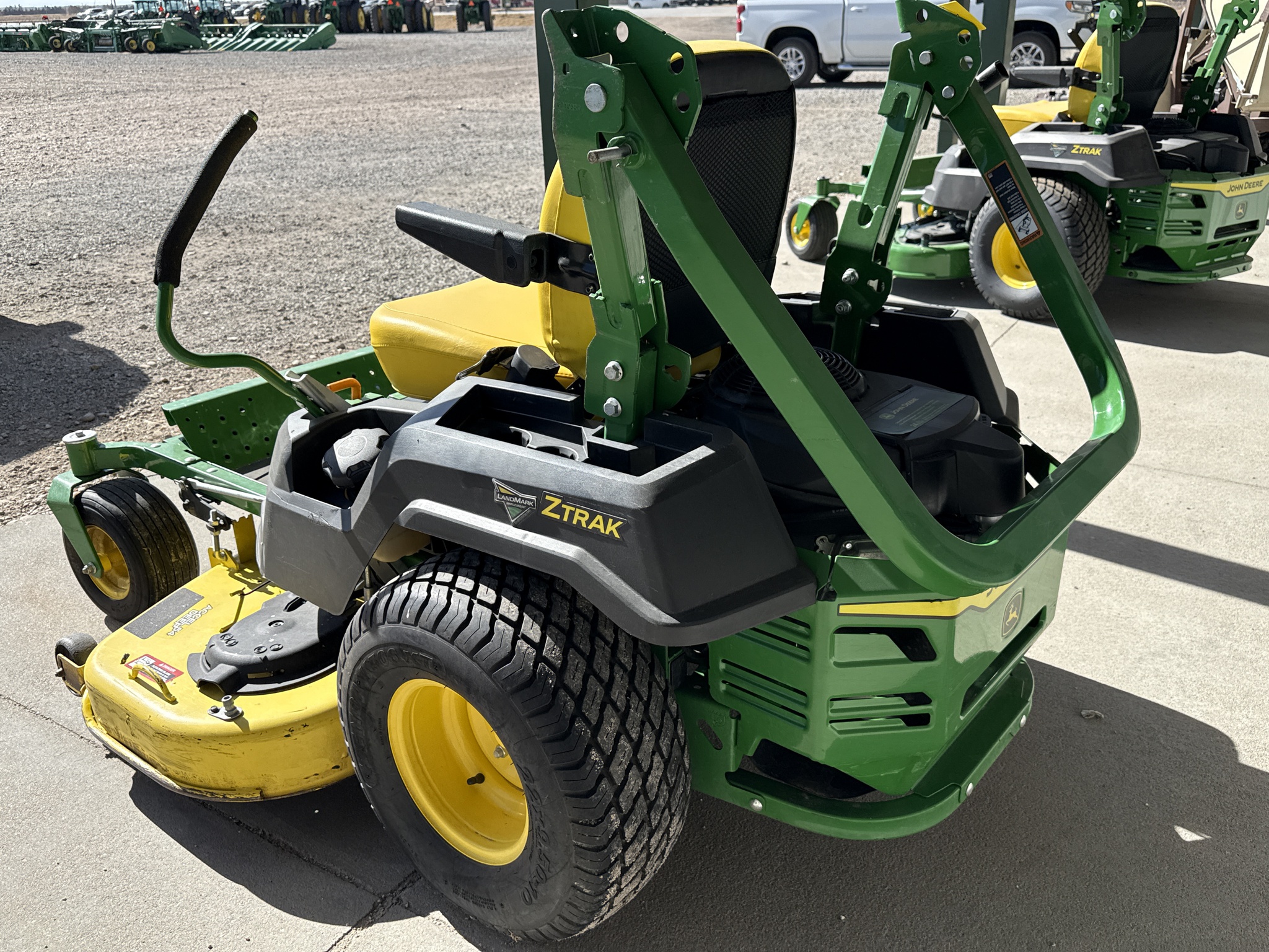  2021 John Deere Z530M at LandMark in Lexington, NE