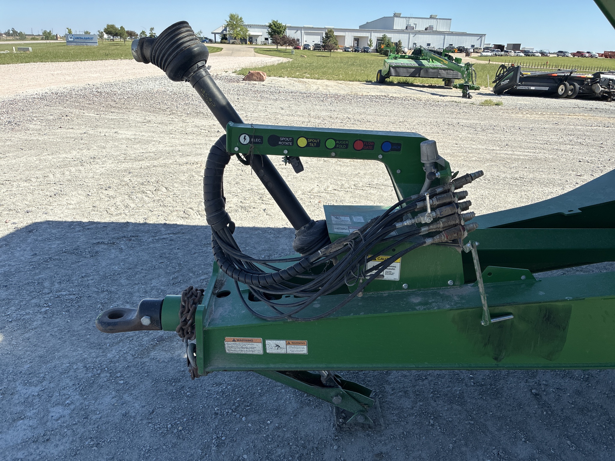  2021 Brandt 1120XT at LandMark in Hebron, NE