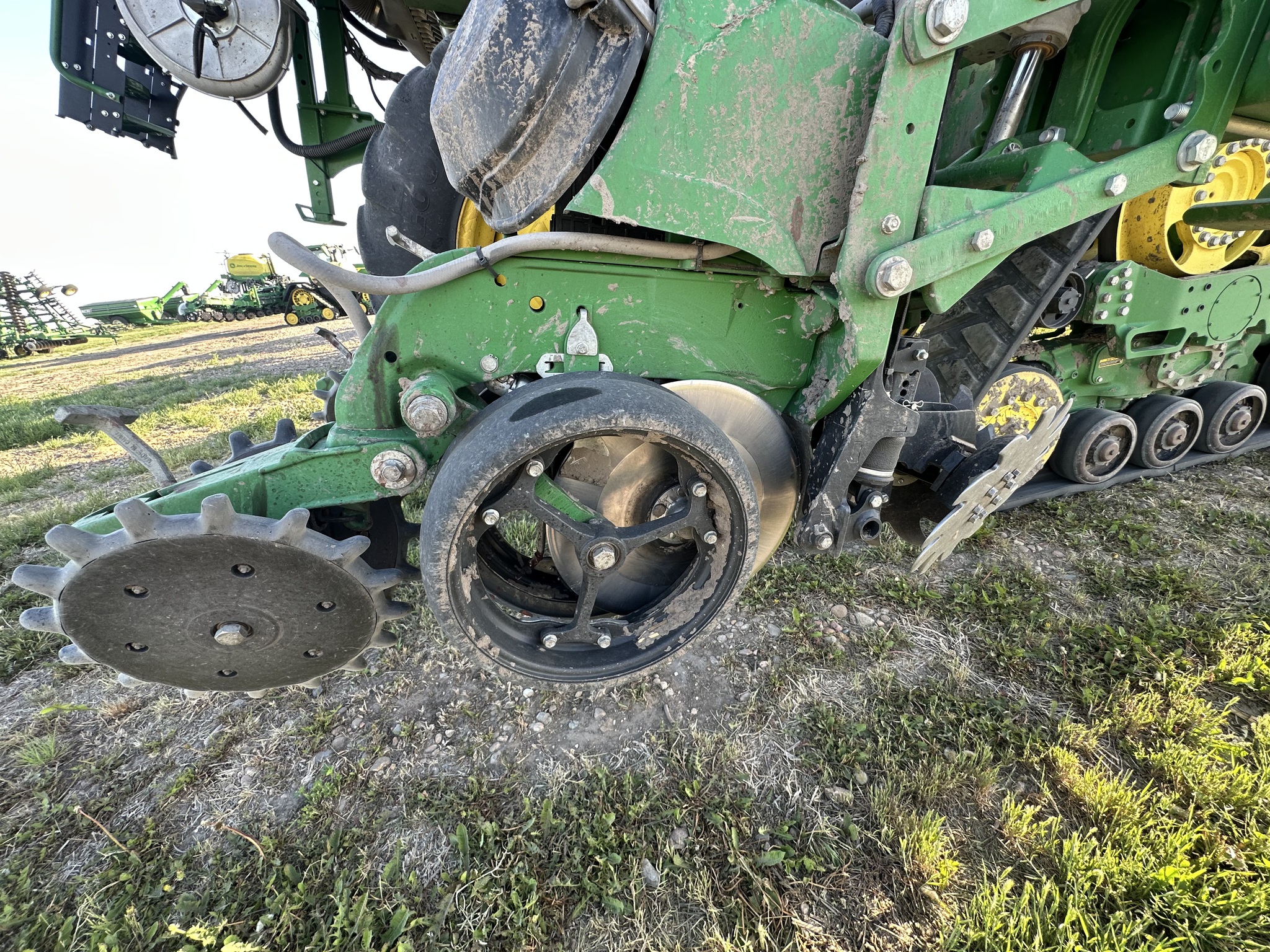  2023 John Deere 1725C at LandMark in Lexington, NE