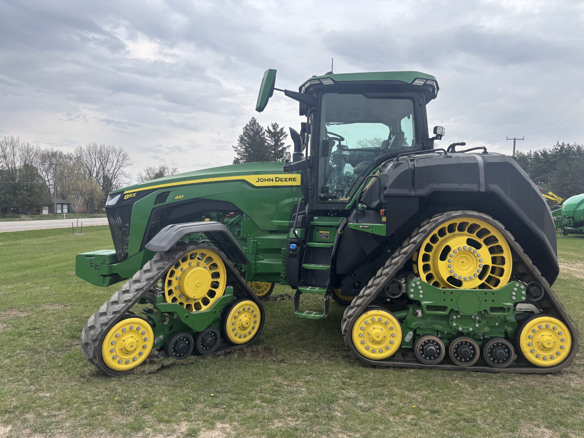 On Lot 2023 John Deere 8RX 410 at Tri County Equipment Bad Axe, MI