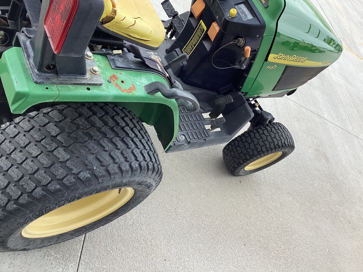  2003 John Deere 4010 at LandMark in Arapahoe, NE