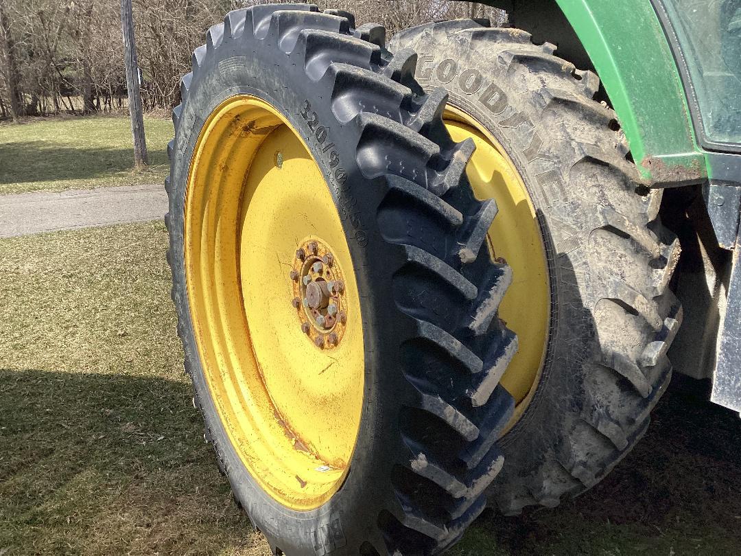 On Lot 1994 John Deere 7800 at Tri County Equipment Sandusky, MI