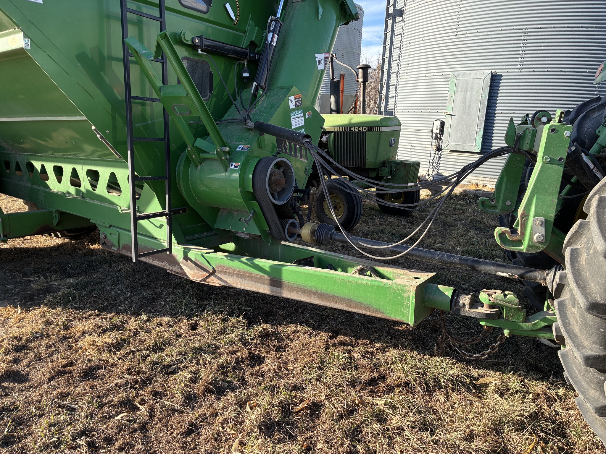  2009 Brent 1194 at LandMark in Holdrege, NE