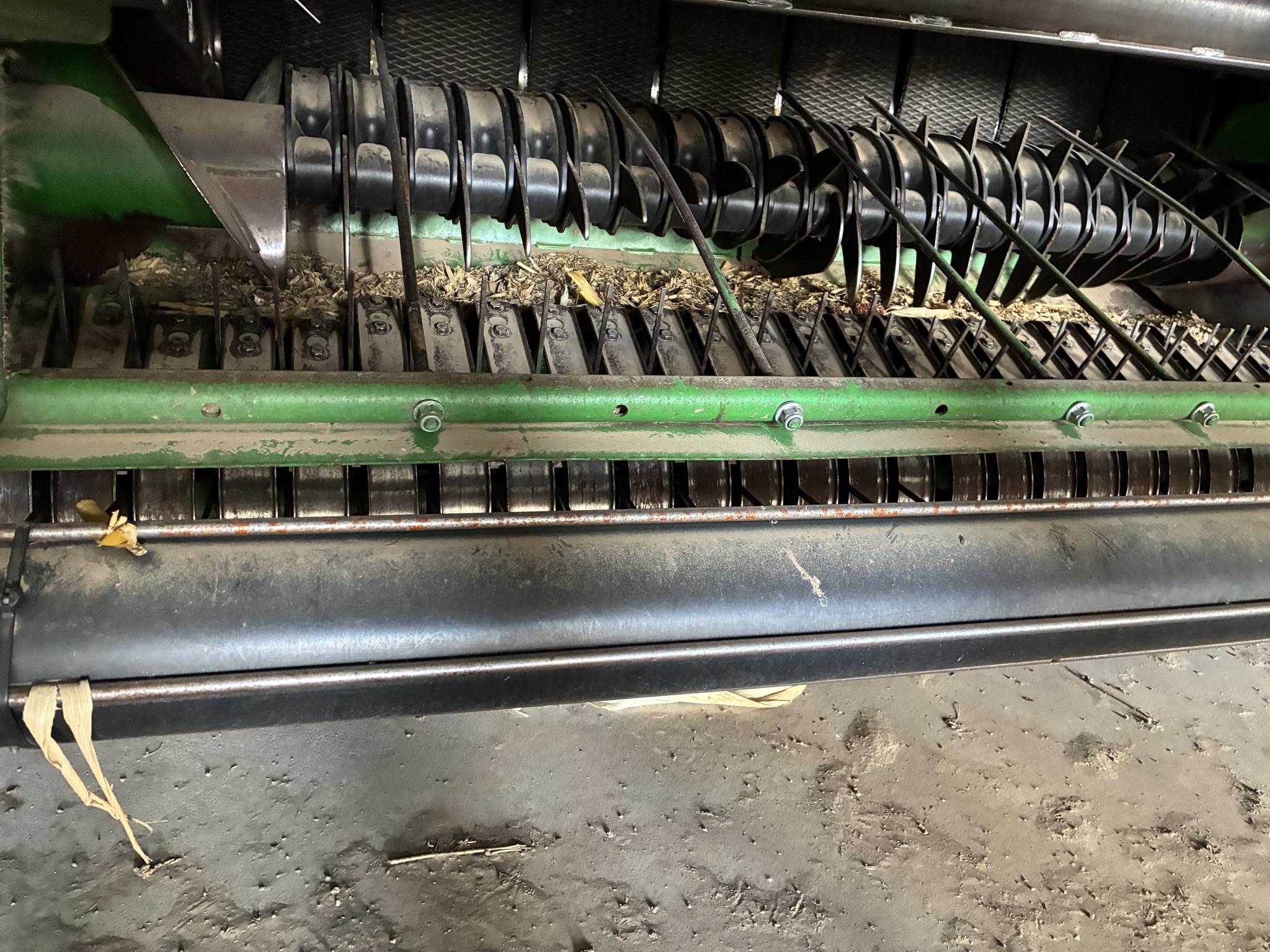  2016 John Deere 569 at LandMark in Lexington, NE