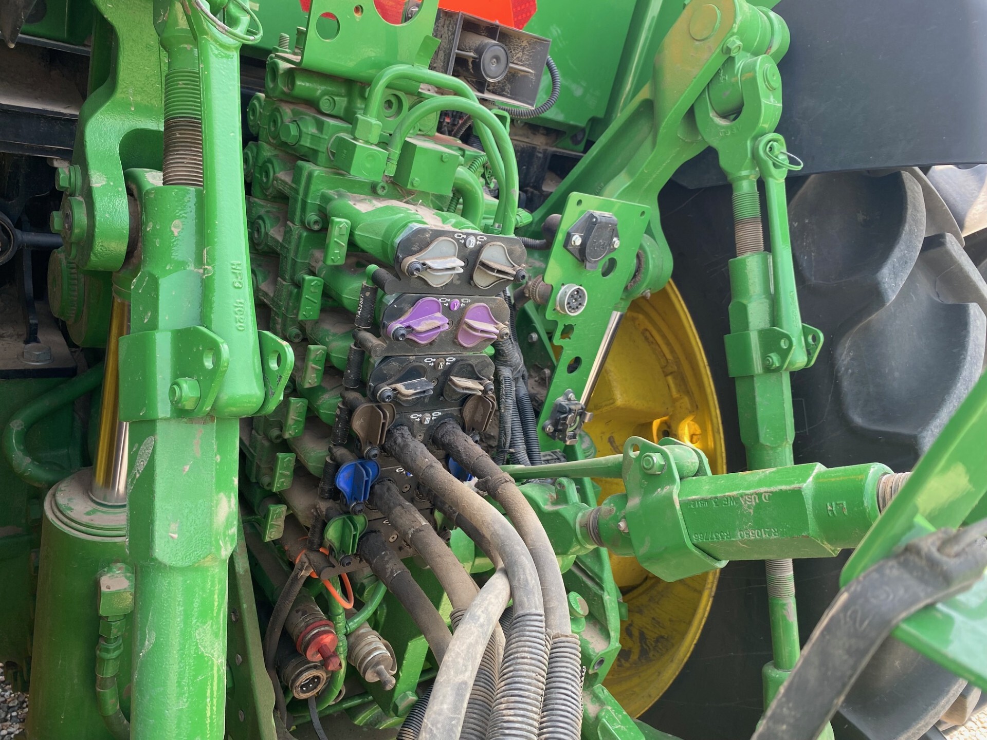  2024 John Deere 8R 280 at LandMark in Kearney, NE