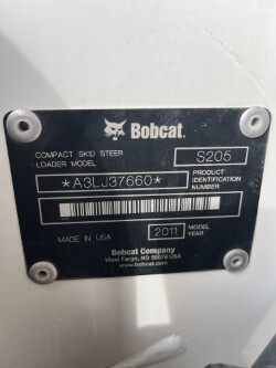  2011 BOBCAT S205 at LandMark in Gothenburg, NE